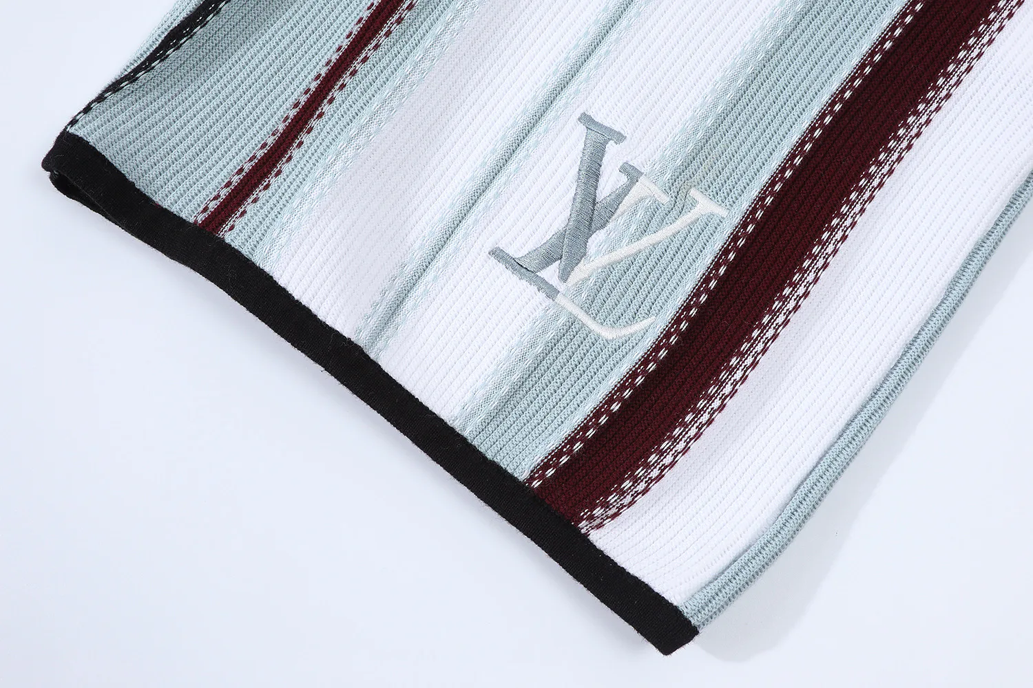 Шорты Женские Louis Vuitton 11867116