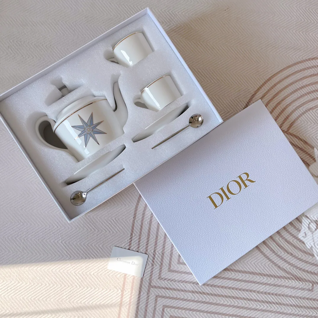 Посуда Christian Dior 18598
