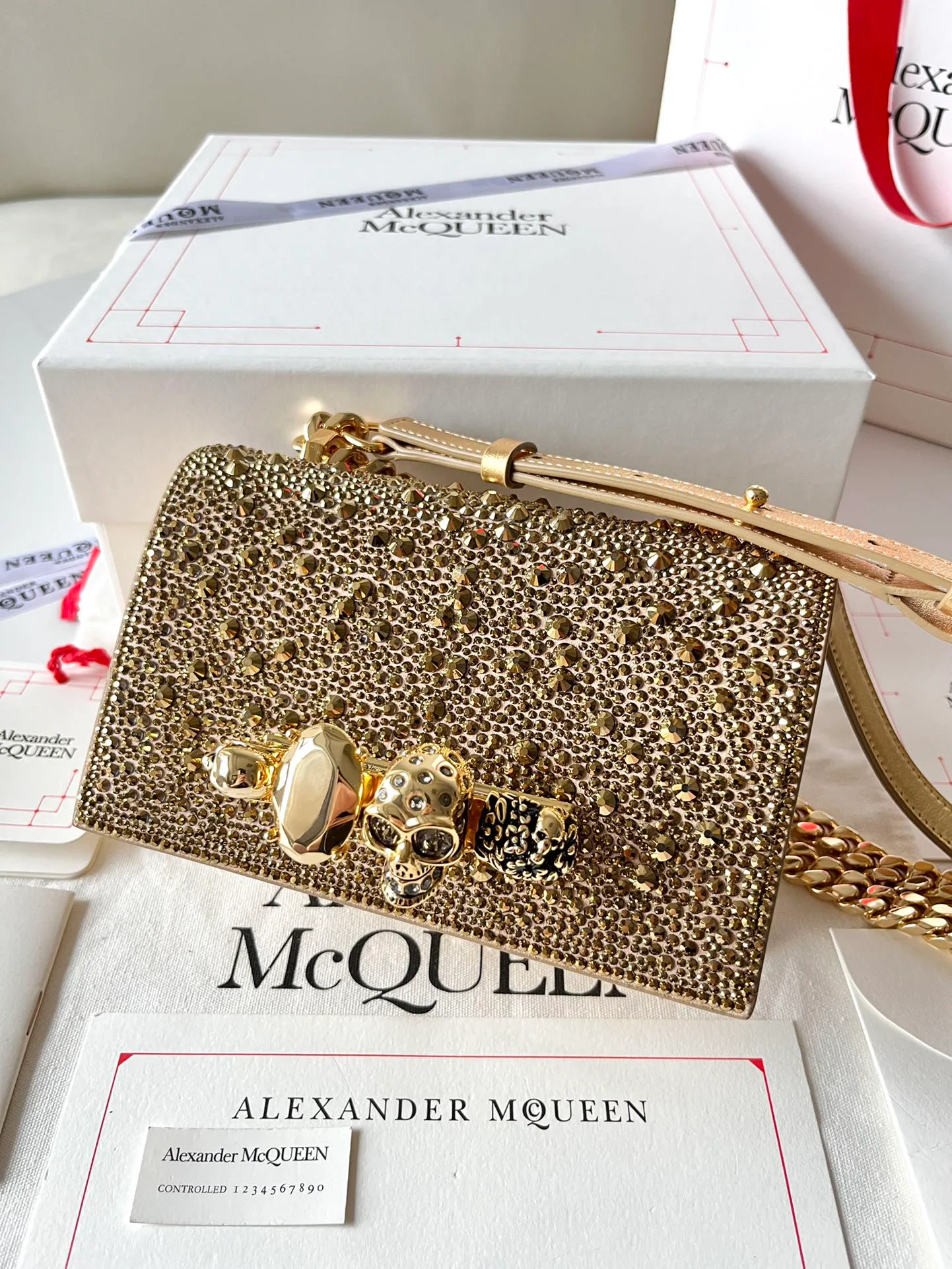 Классические Сумки Женские Alexander Mcqueen 11533057
