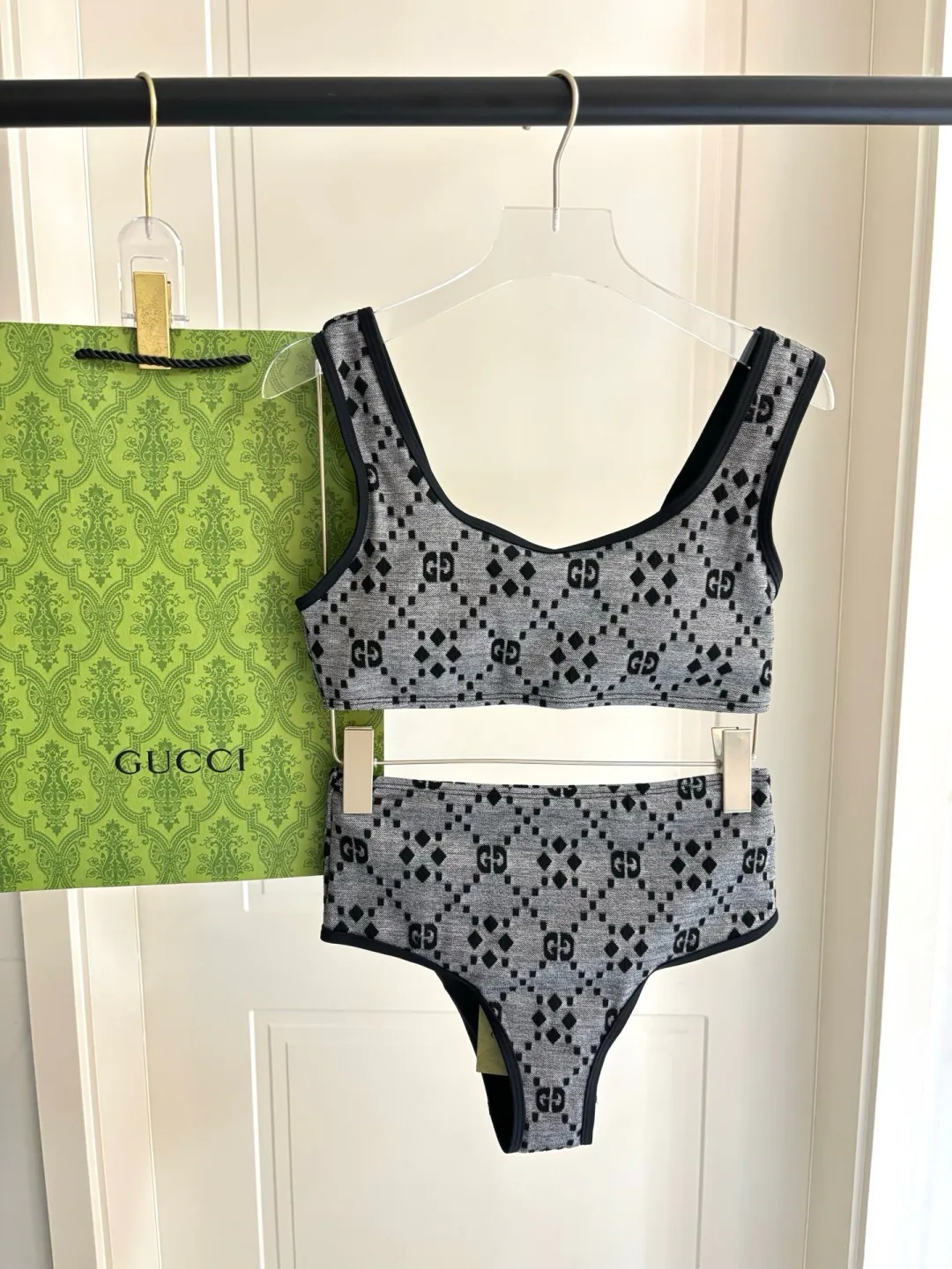 Купальники Женские Gucci 17646739