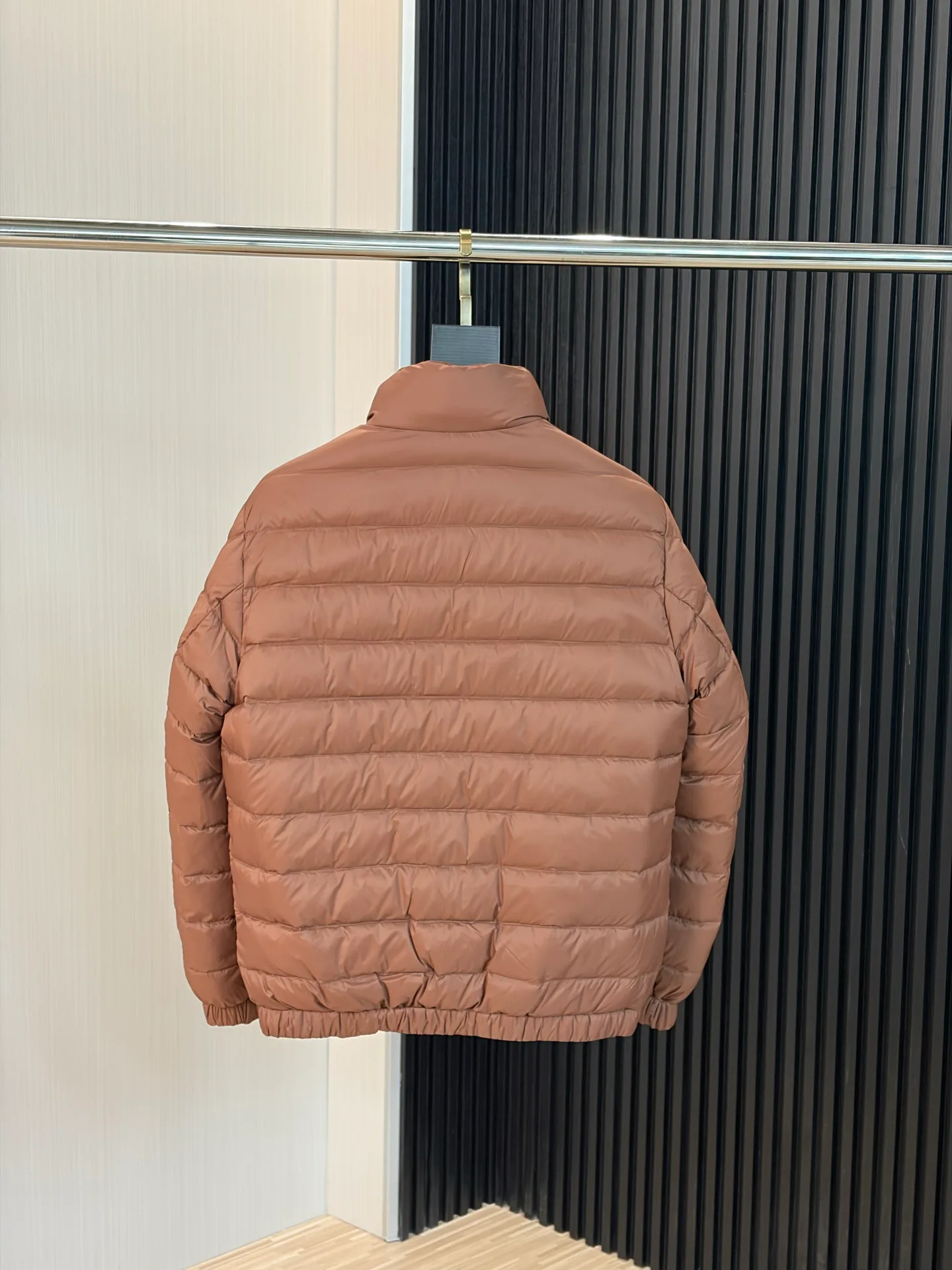 Куртки И Пуховики Женские Moncler 18188487