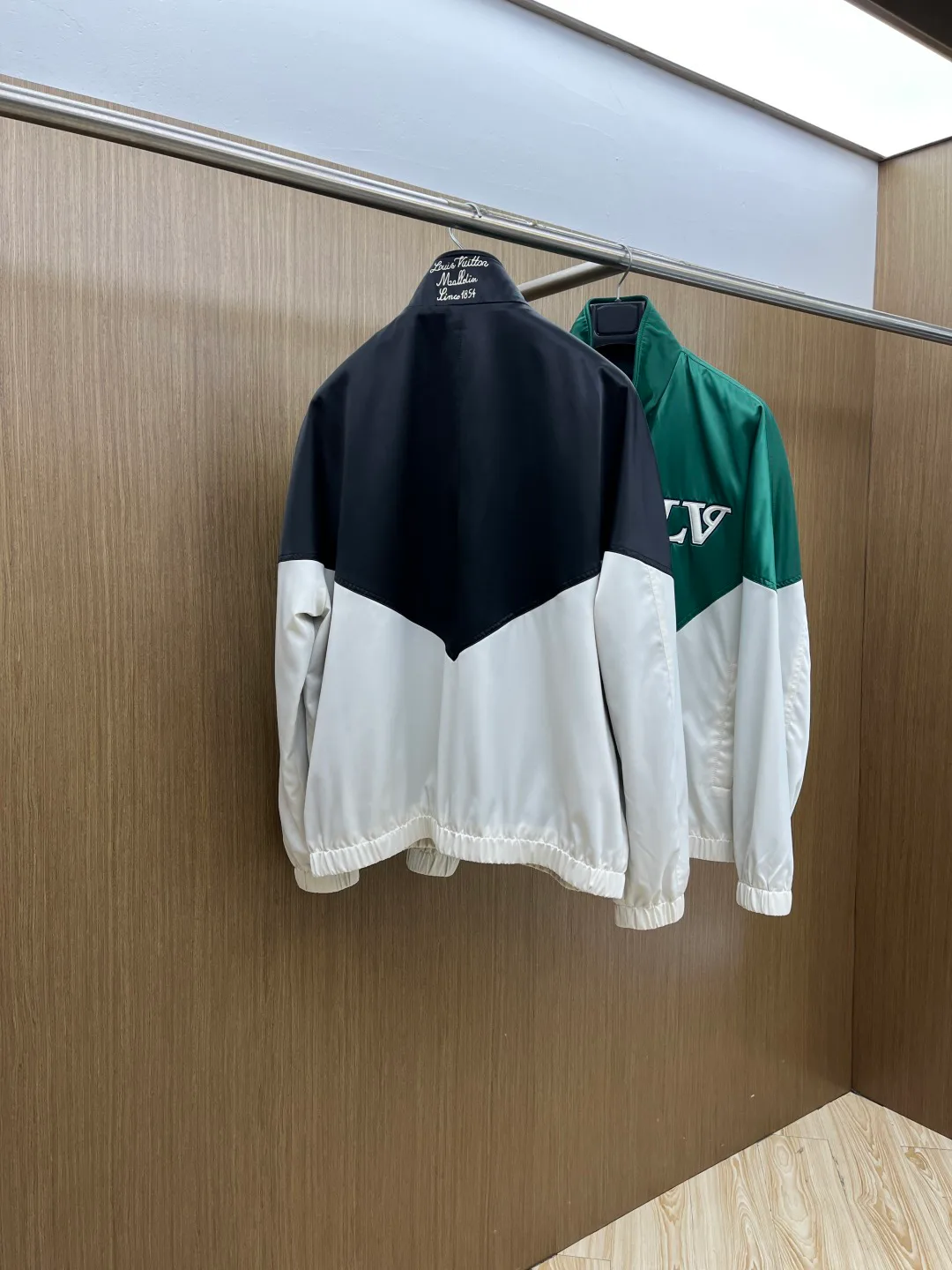 Куртки И Пуховики Мужские Louis Vuitton 12821751