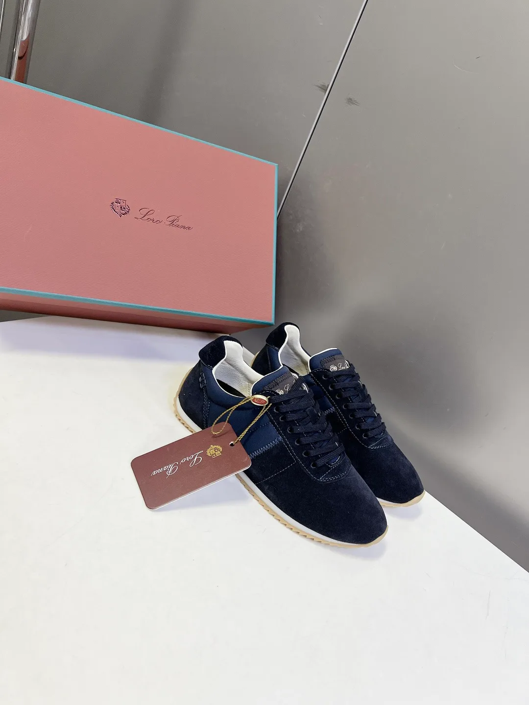 Кроссовки Женские Loro Piana 17449334
