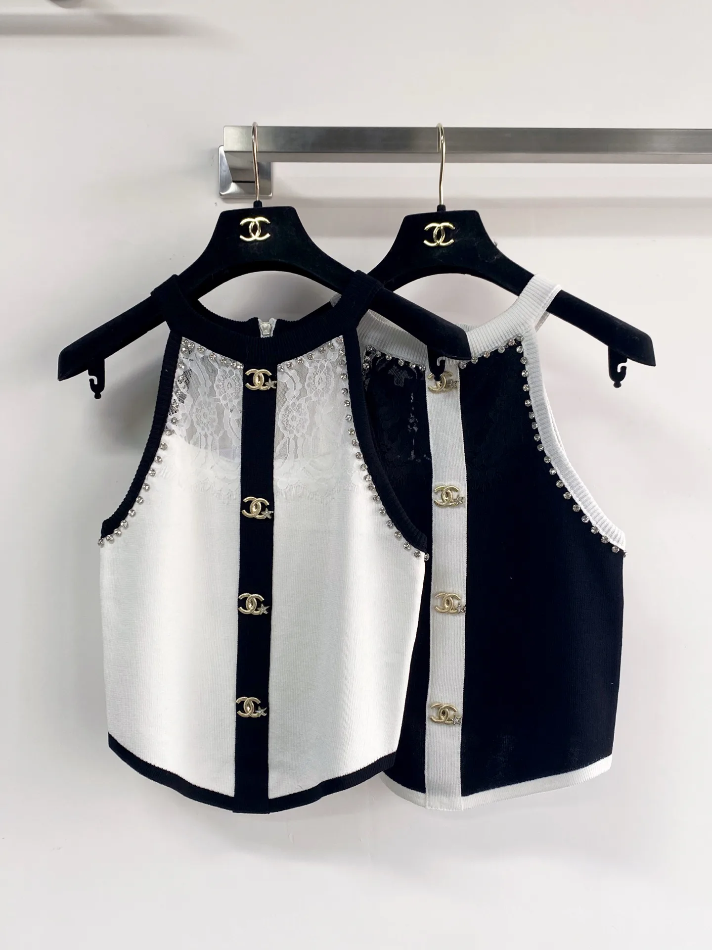 Жилеты Женские Chanel 11239664