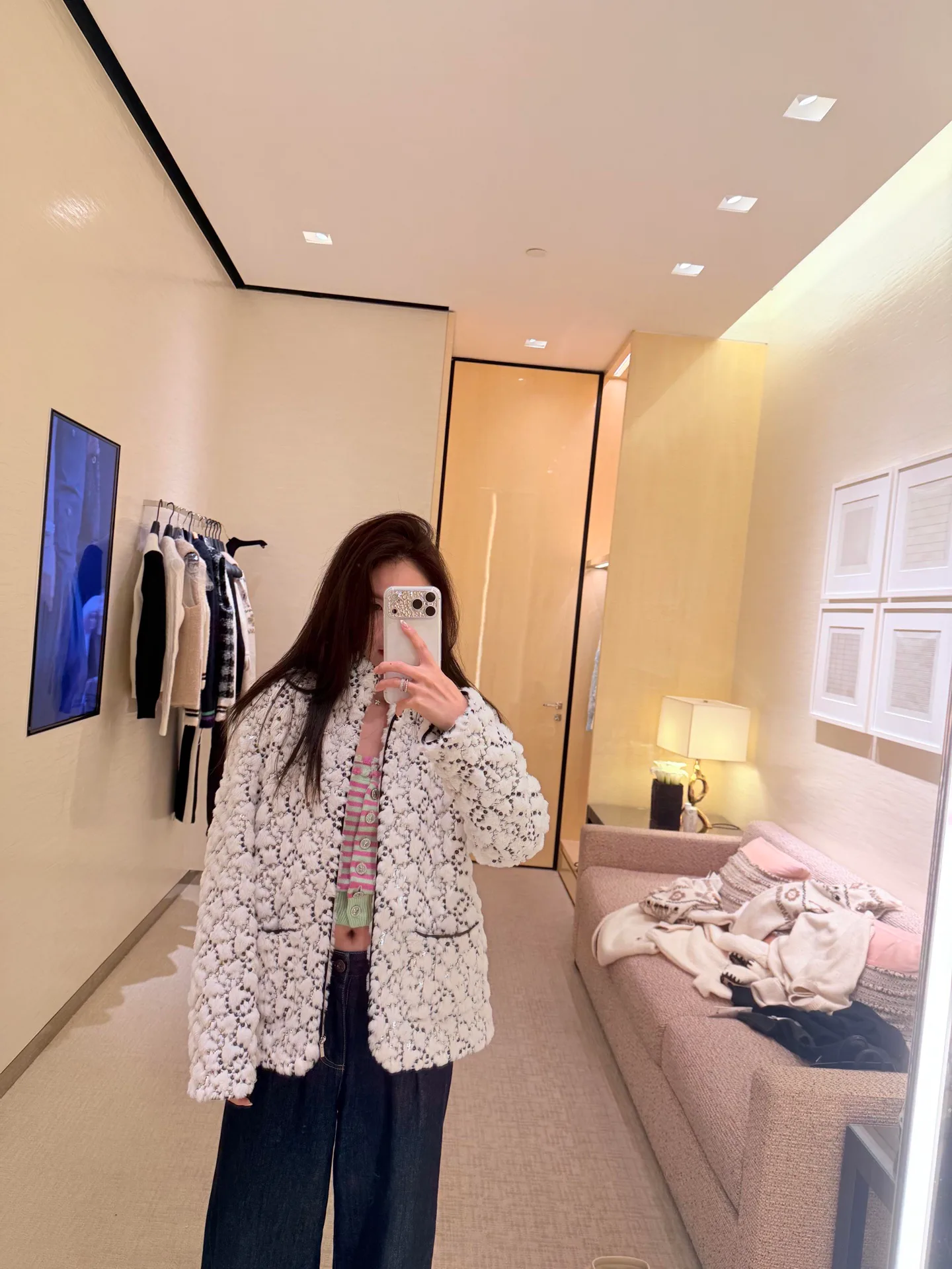 Куртки И Пуховики Женские Chanel 5890060