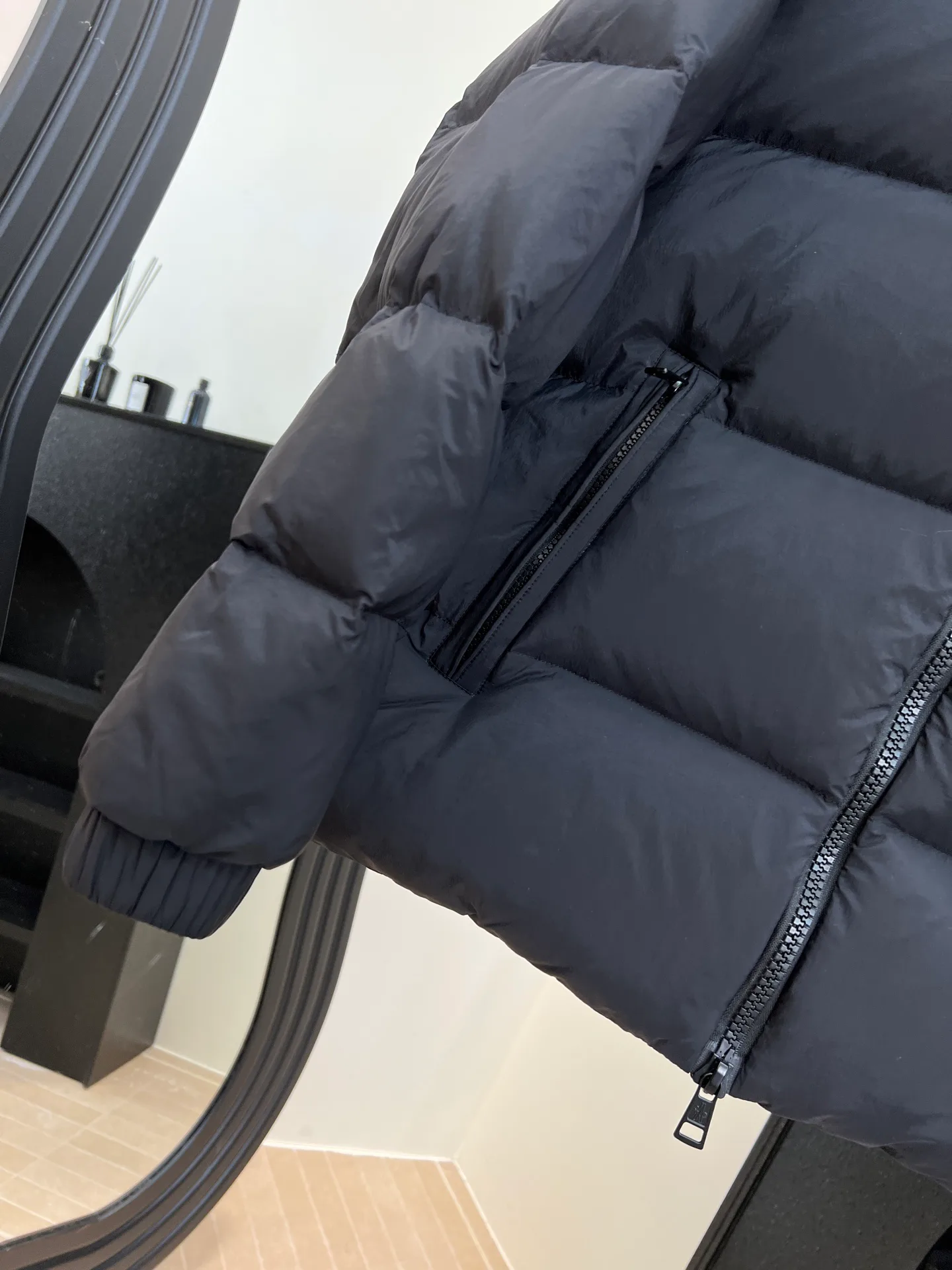 Куртки И Пуховики Женские Moncler 852416