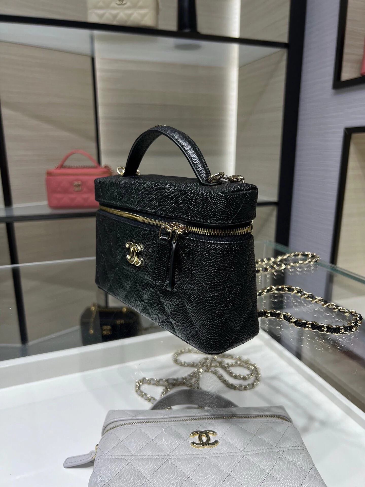 Классические Сумки Женские Chanel 17827287