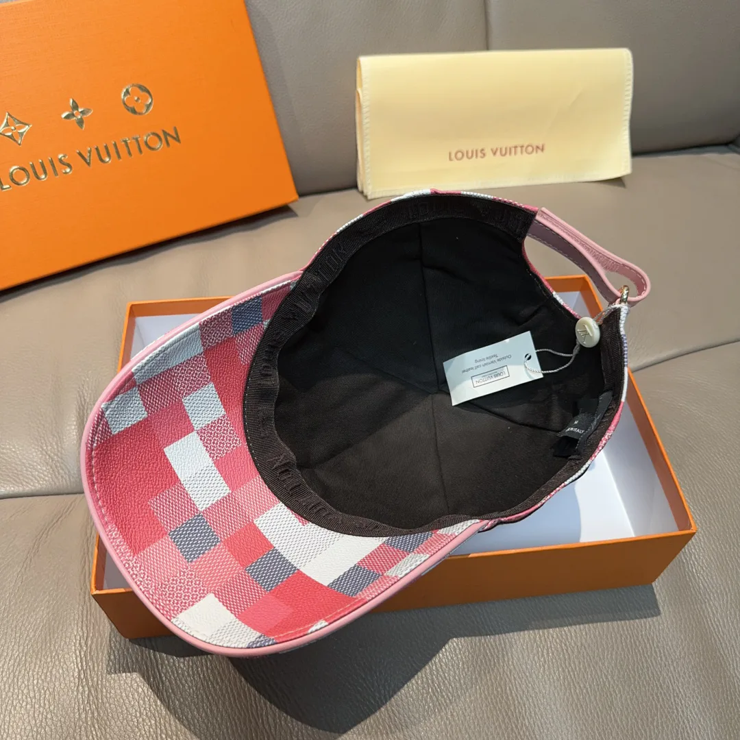 Головные Уборы Louis Vuitton 4550055