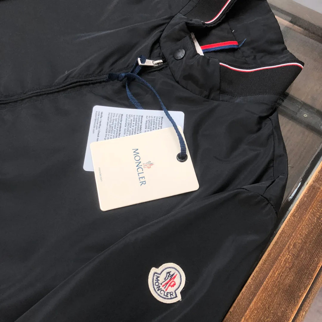 Куртки И Пуховики Мужские Moncler 17285978