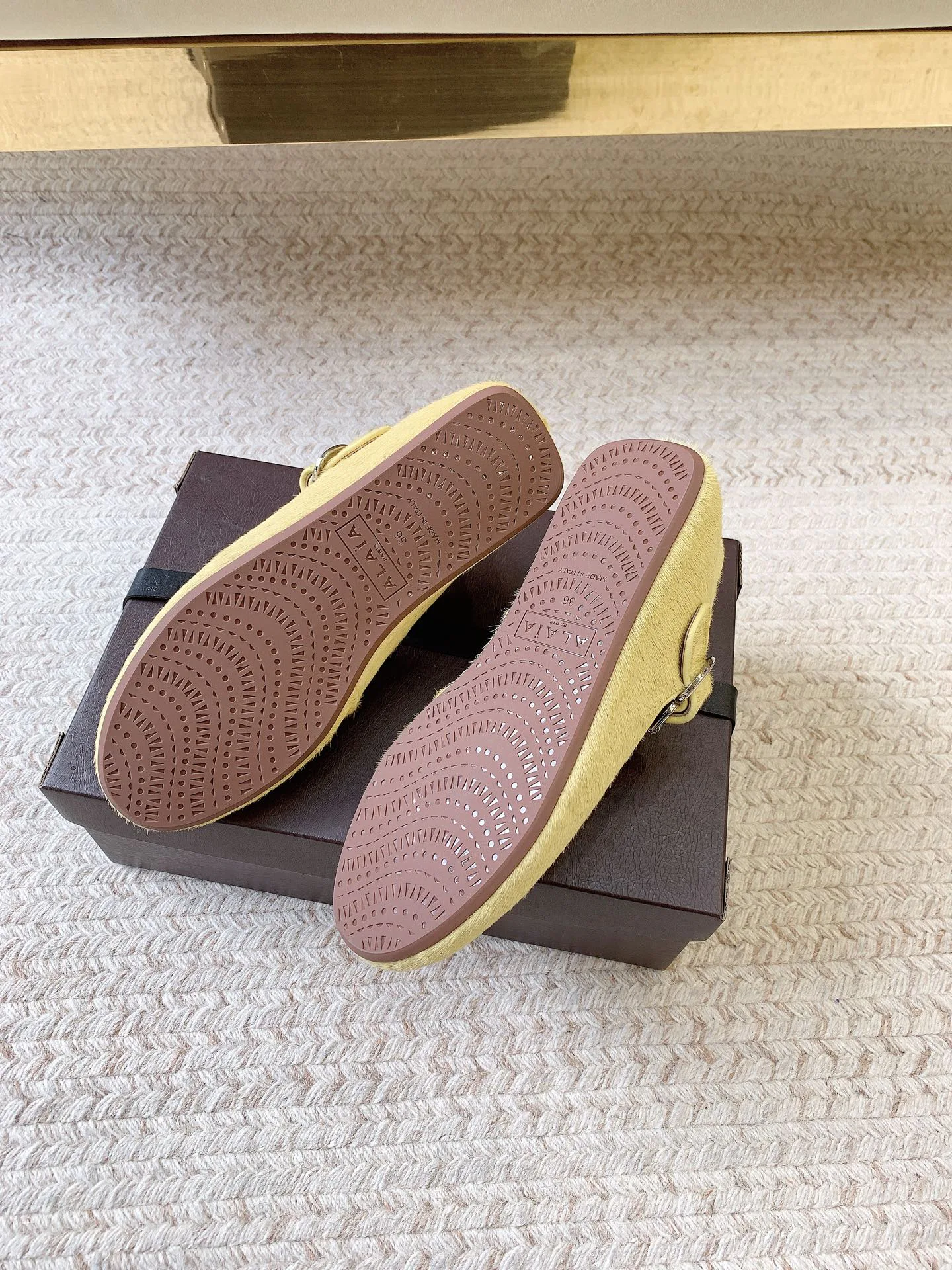 Балетки Женские Alaia 19338272