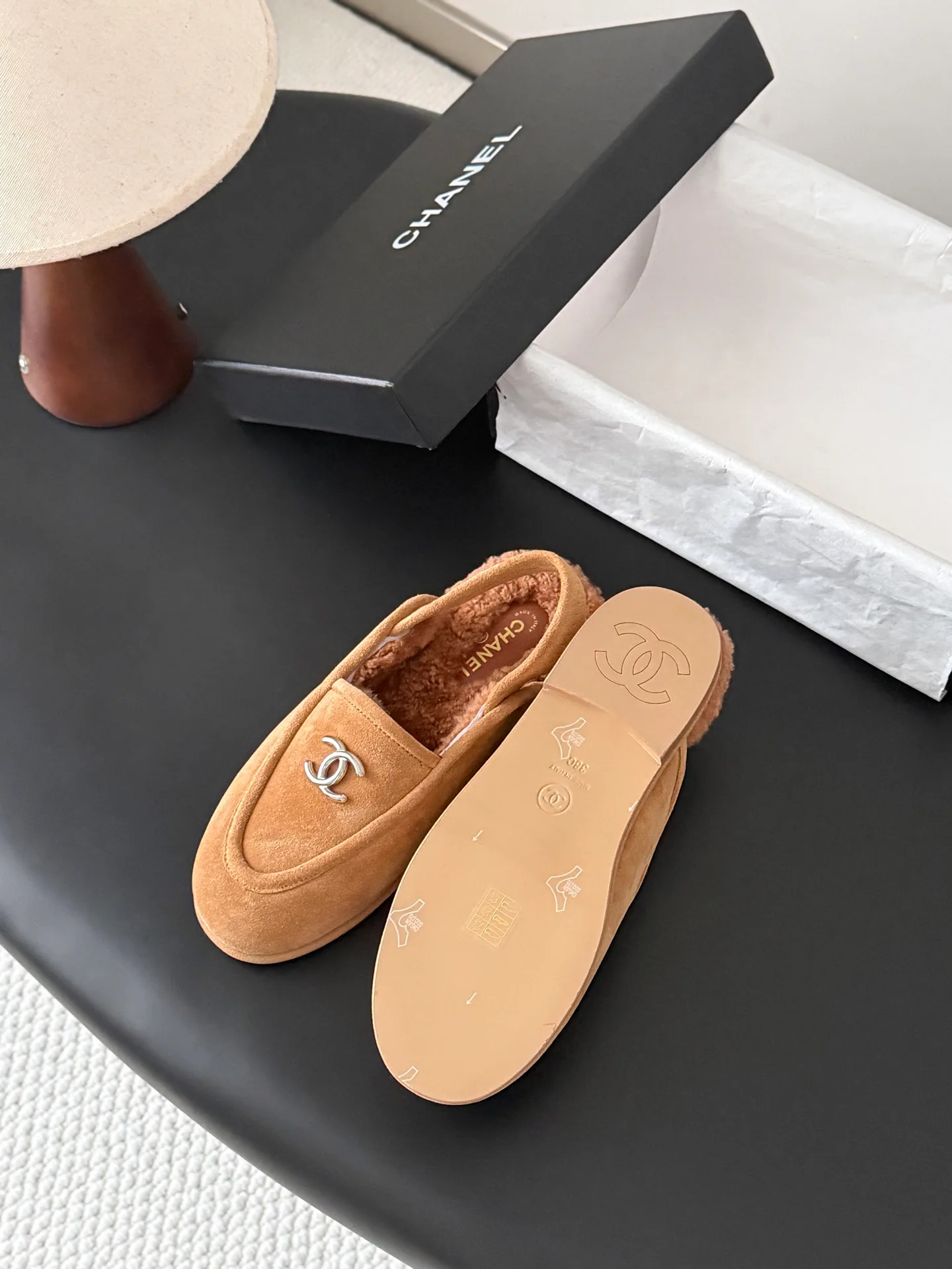 Лоферы И Мокасины Женские Chanel 18036247