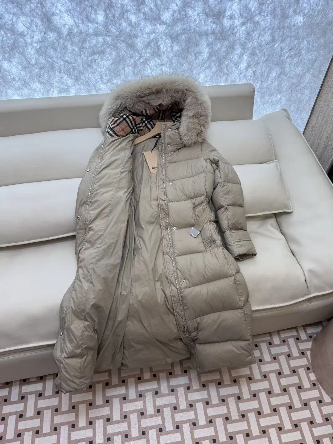 Куртки И Пуховики Женские Burberry 18169336