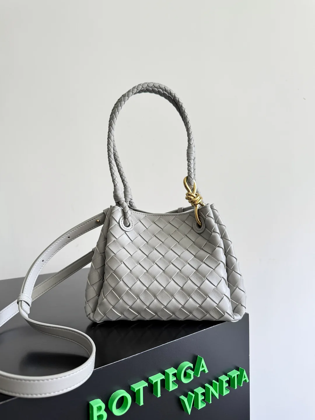 Классические Сумки Женские Bottega Veneta 9988474