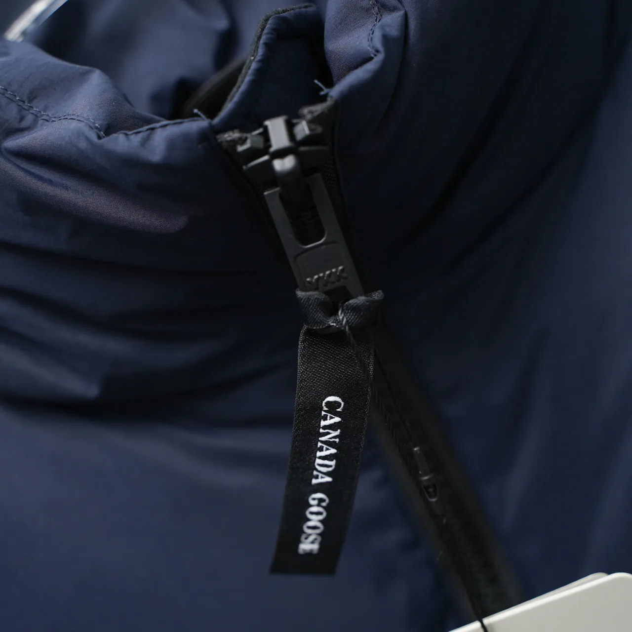 Куртки И Пуховики Мужские Canada Goose 380532