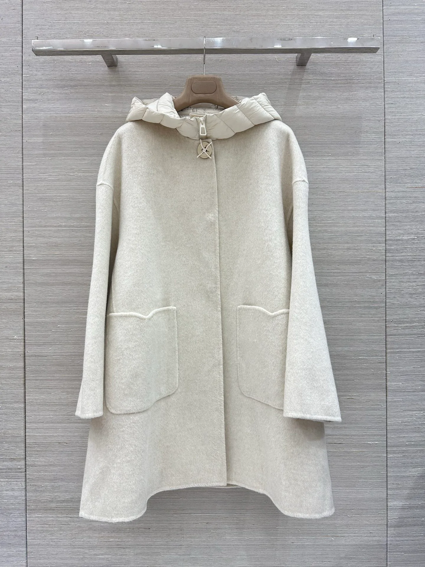 Пальто Женские Loro Piana 18714300