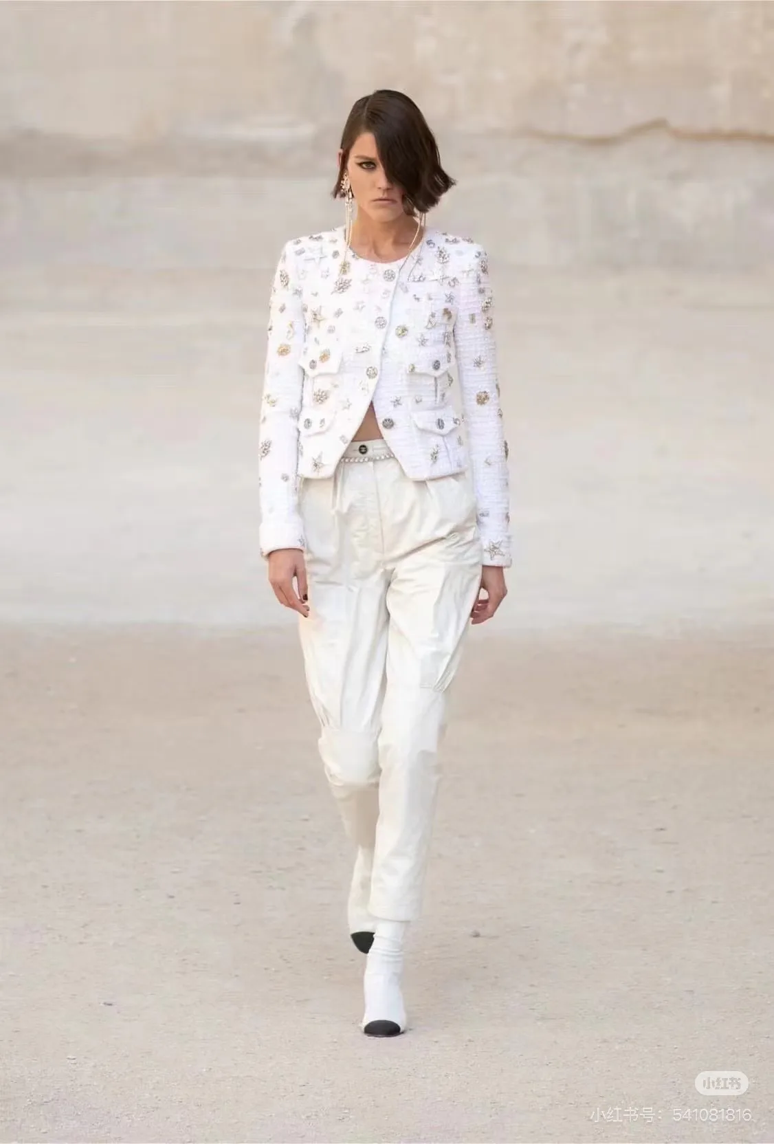 Жакеты Женские Chanel 19099808