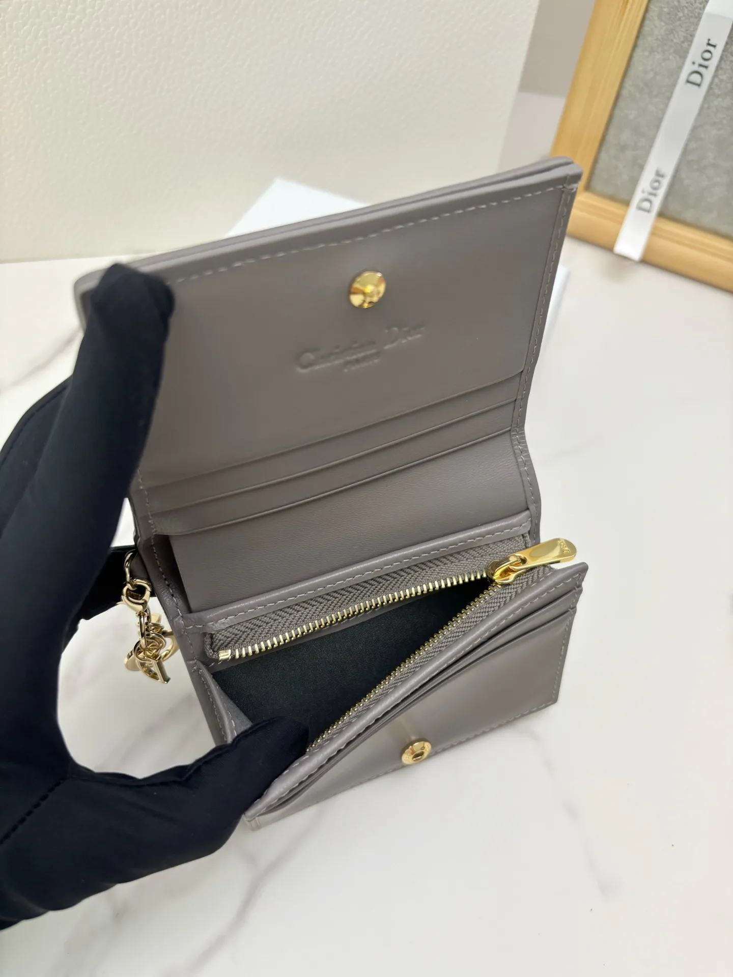 Клатчи Женские Christian Dior 17204375
