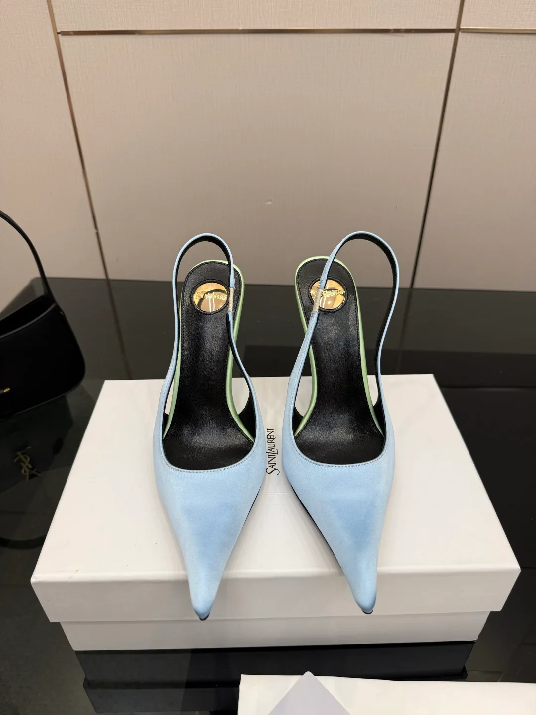 Босоножки Женские Saint Laurent 11409926