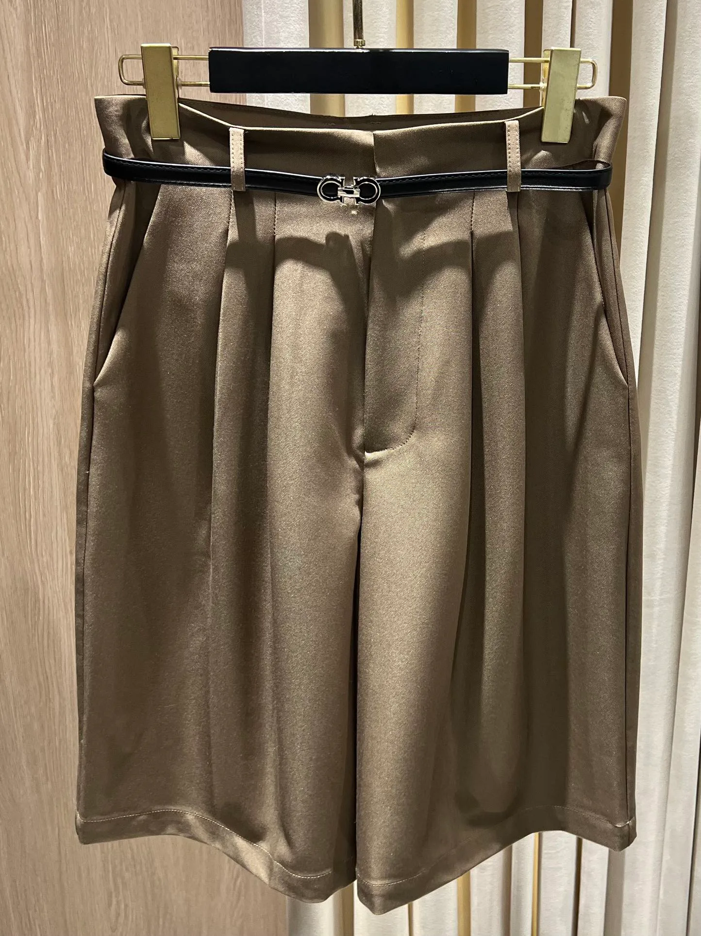 Шорты Женские Salvatore Ferragamo 6637778