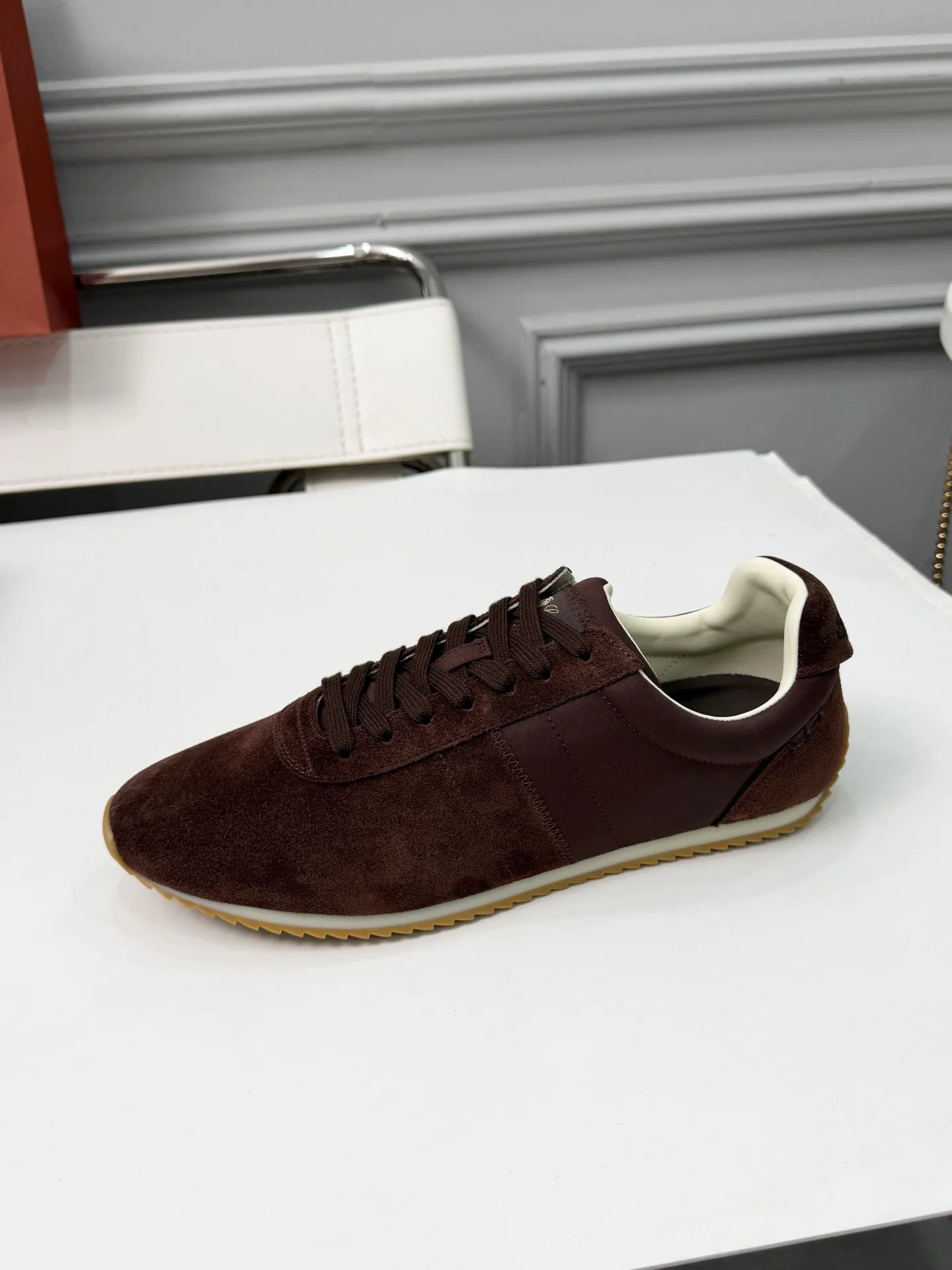Кроссовки Женские Loro Piana 17467088