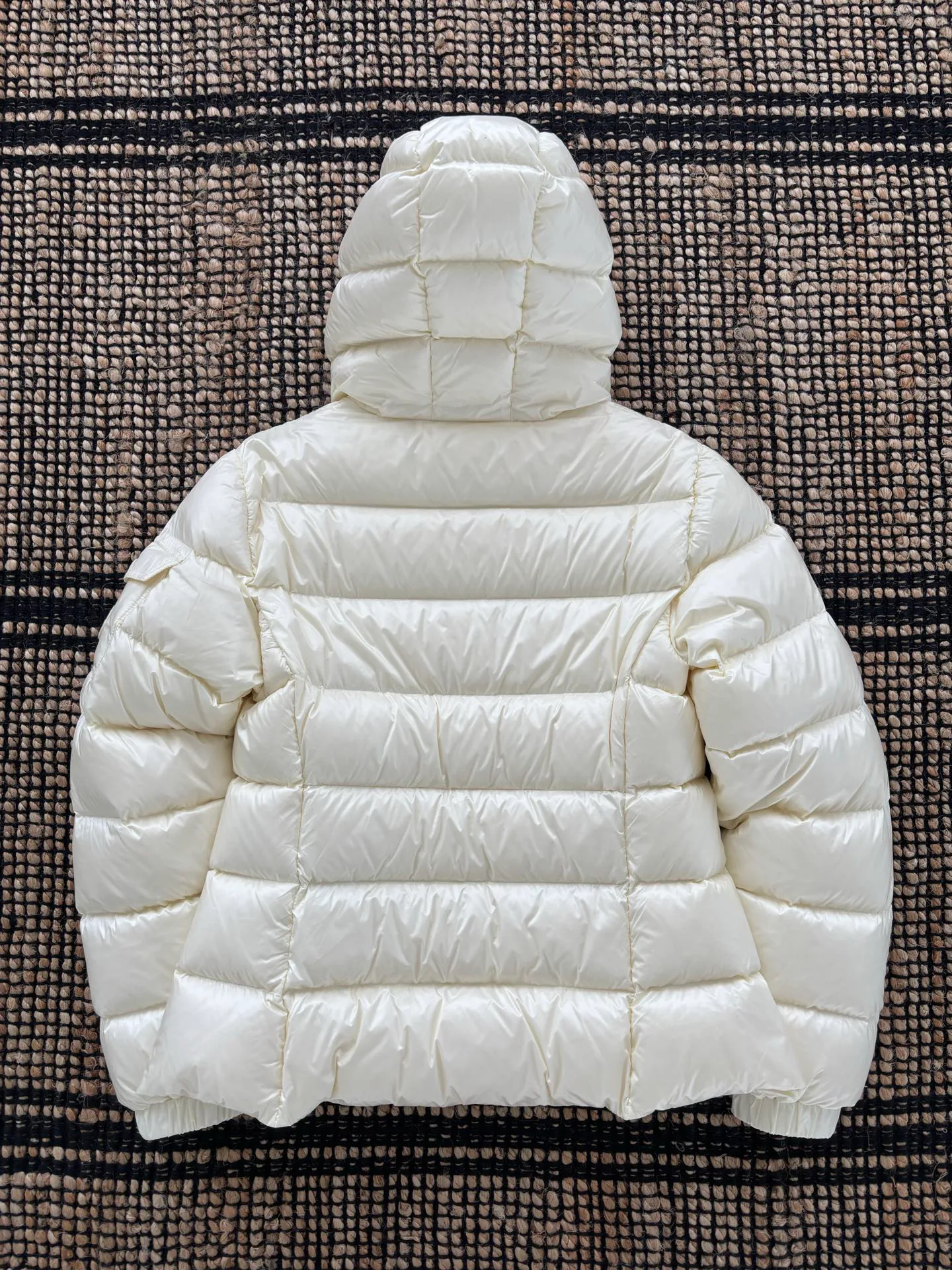 Куртки И Пуховики Женские Moncler 19103599