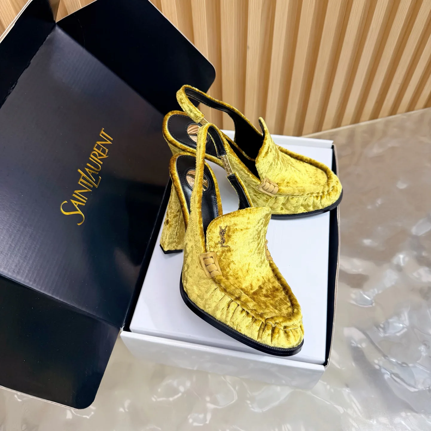 Лоферы И Мокасины Женские Saint Laurent 10873387