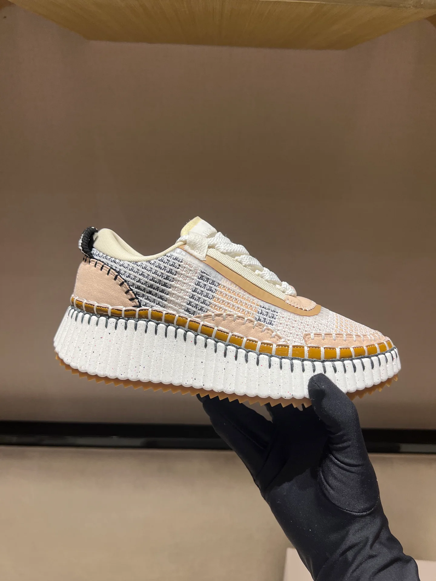 Кроссовки Женские Chloe 18020526