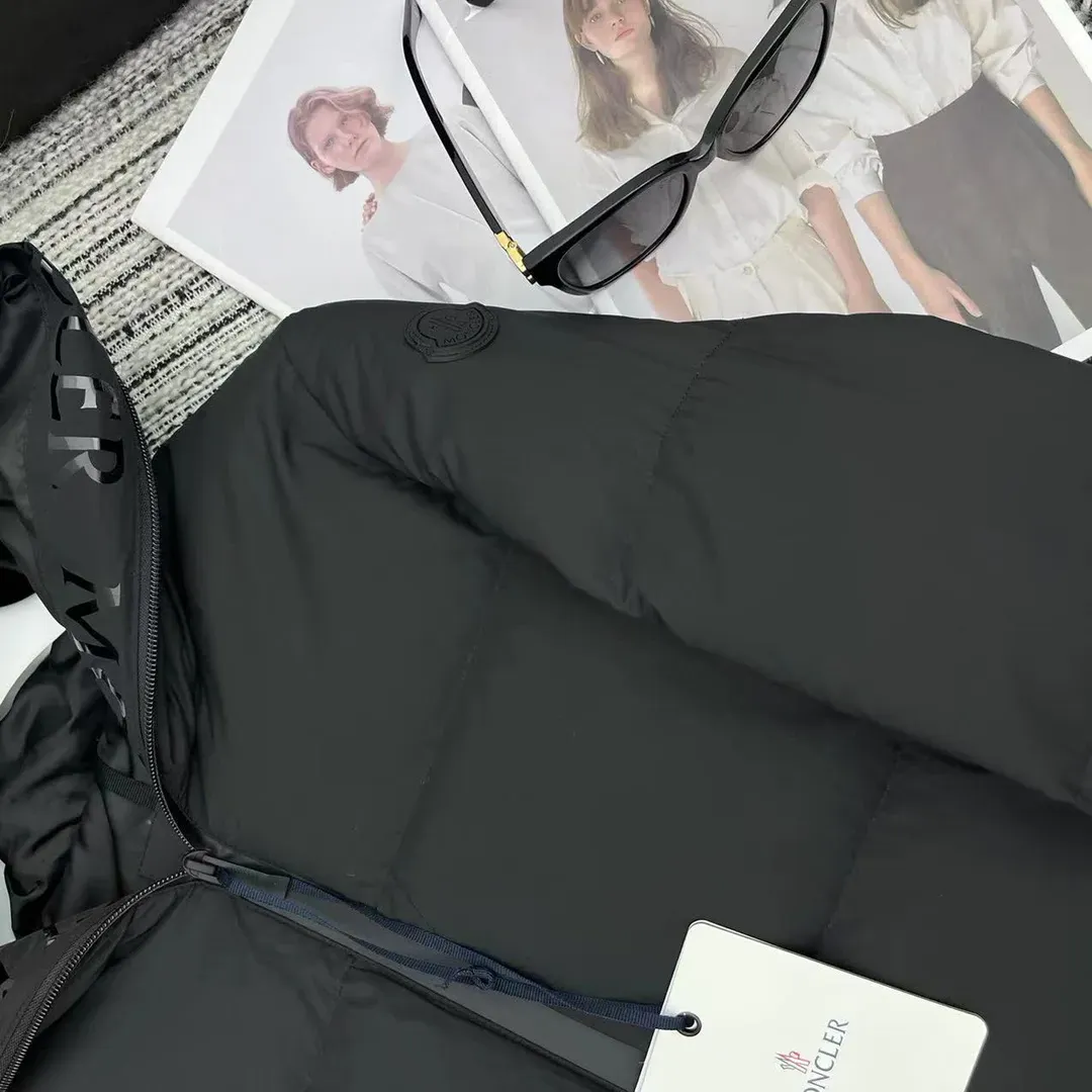 Куртки И Пуховики Женские Moncler 3732