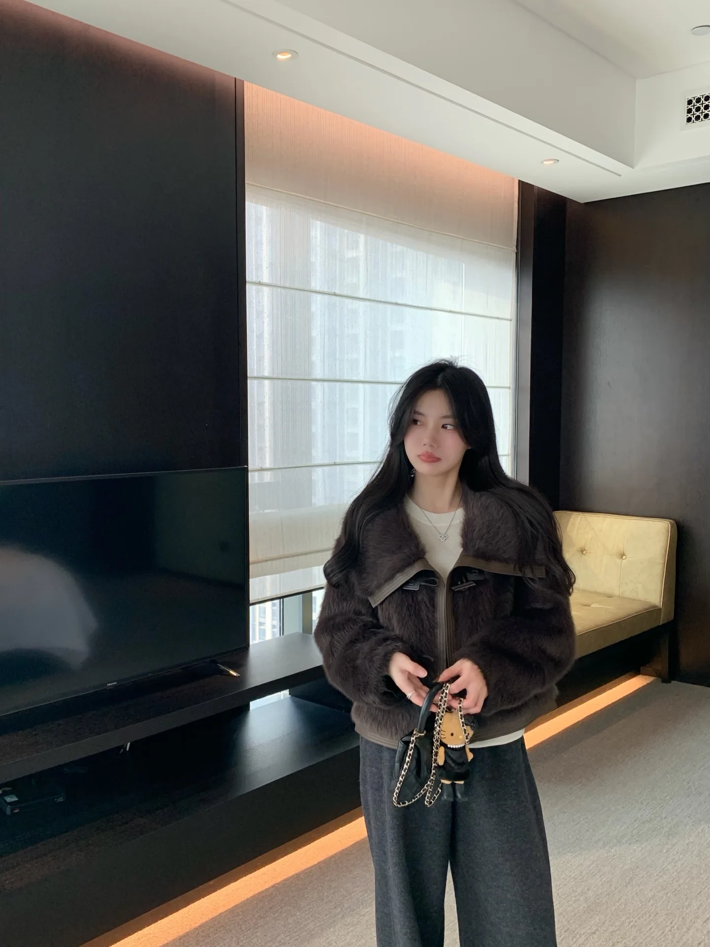 Шубы Женские Miu Miu 836003