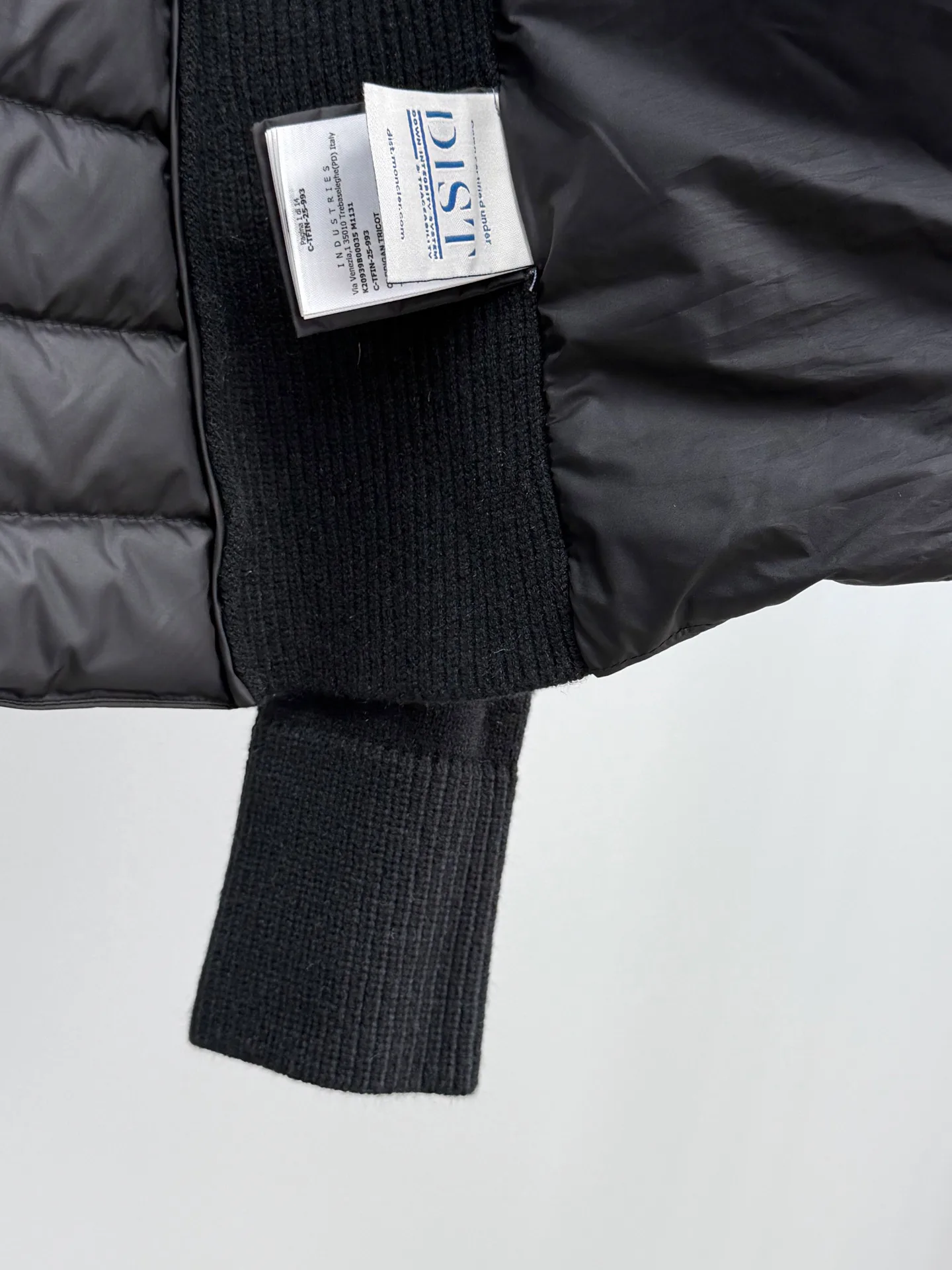 Куртки И Пуховики Женские Moncler 1859282