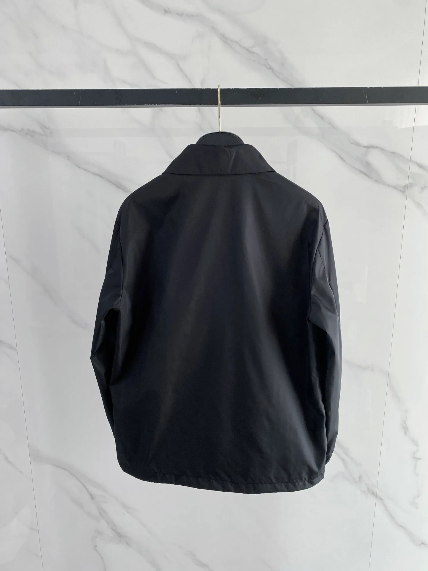 Куртки И Пуховики Мужские Prada 11664806