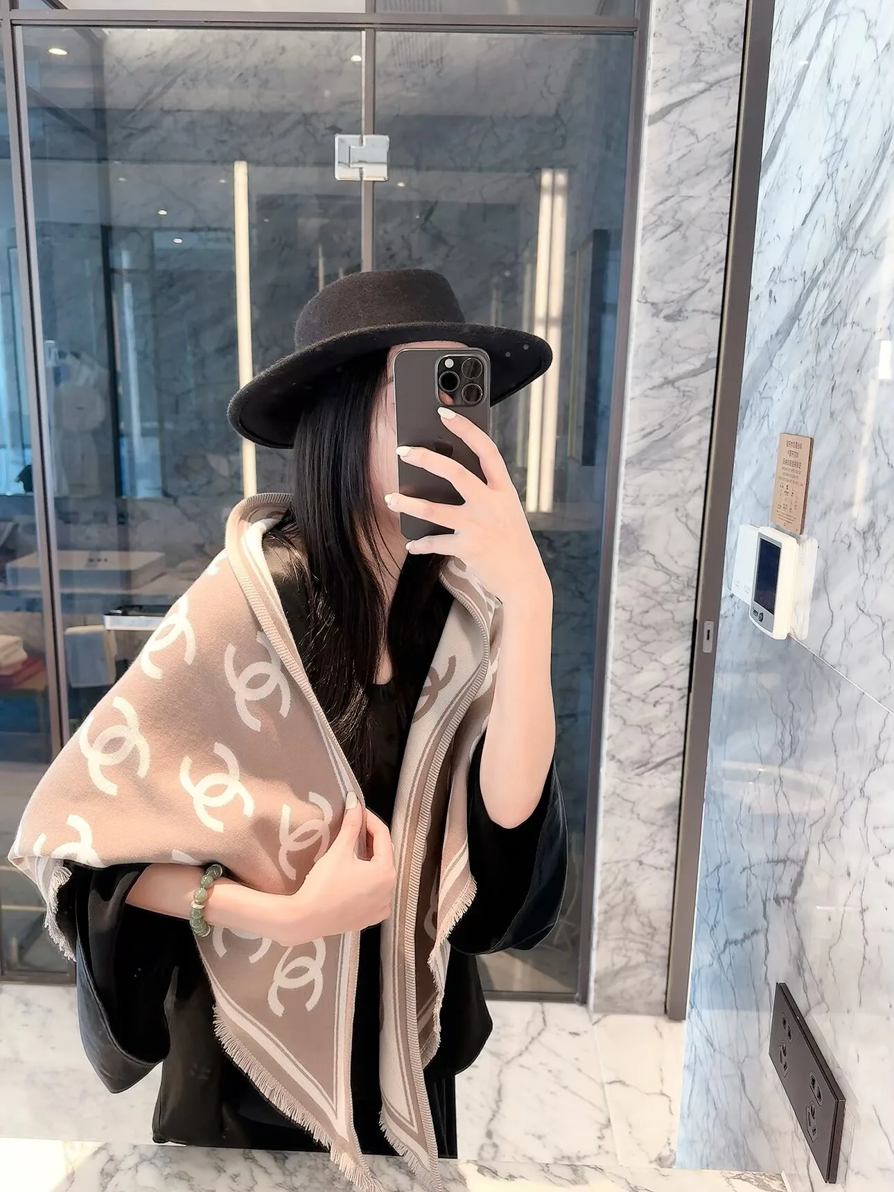 Шарфы Chanel 18002880