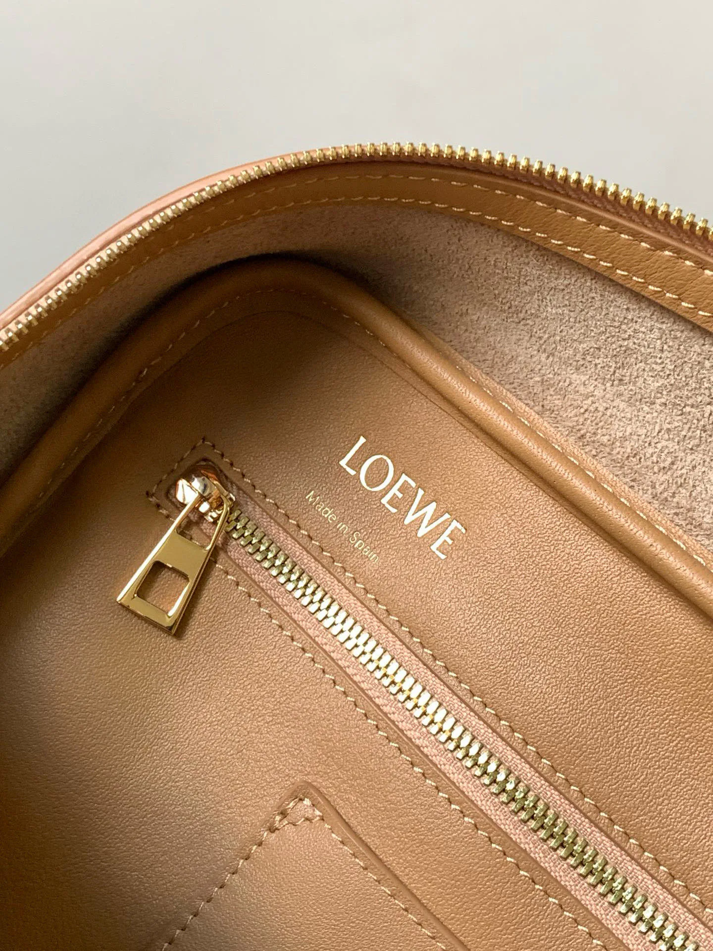 Классические Сумки Женские Loewe 245292