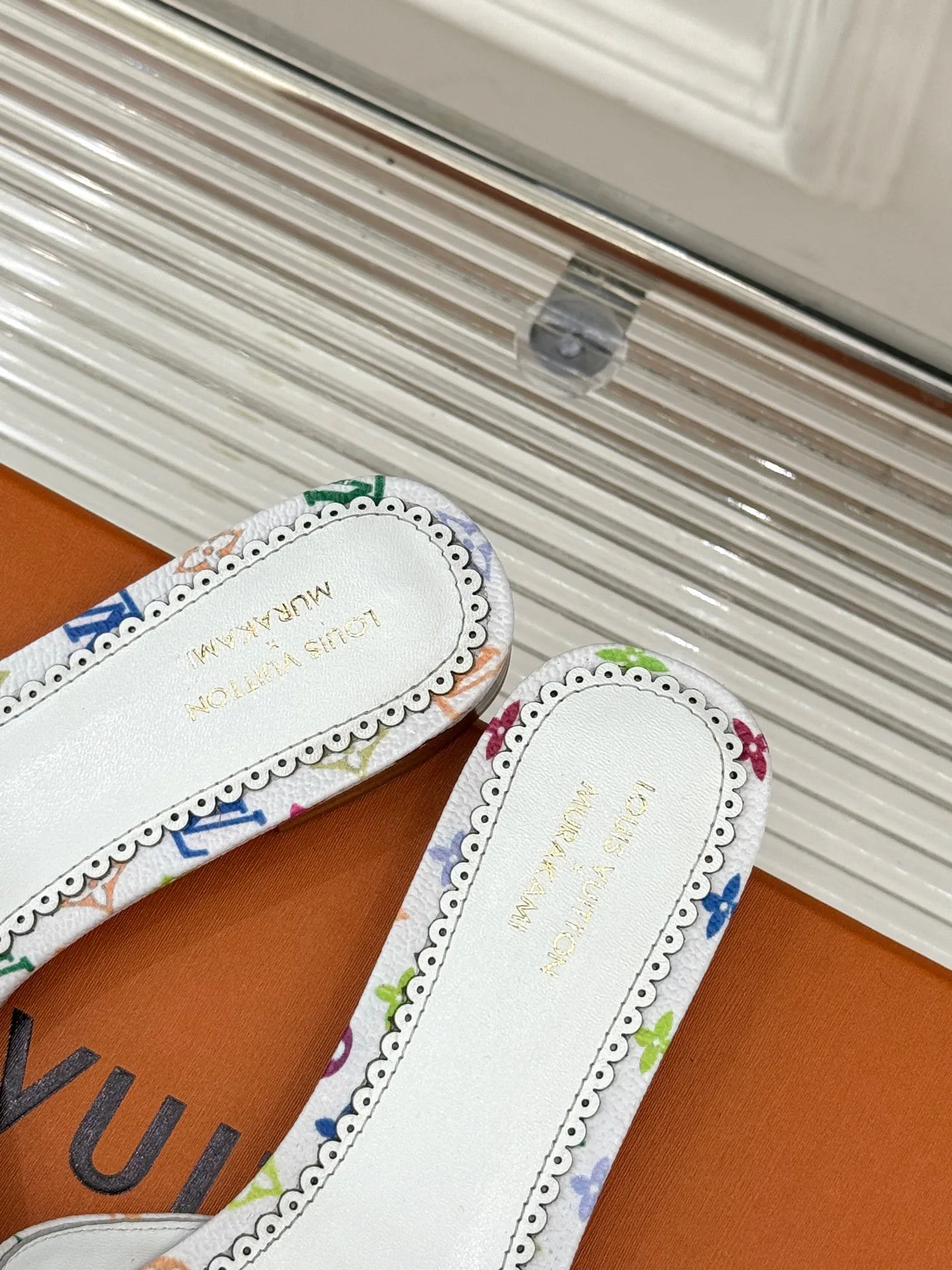 Шлепанцы Женские Louis Vuitton 10867