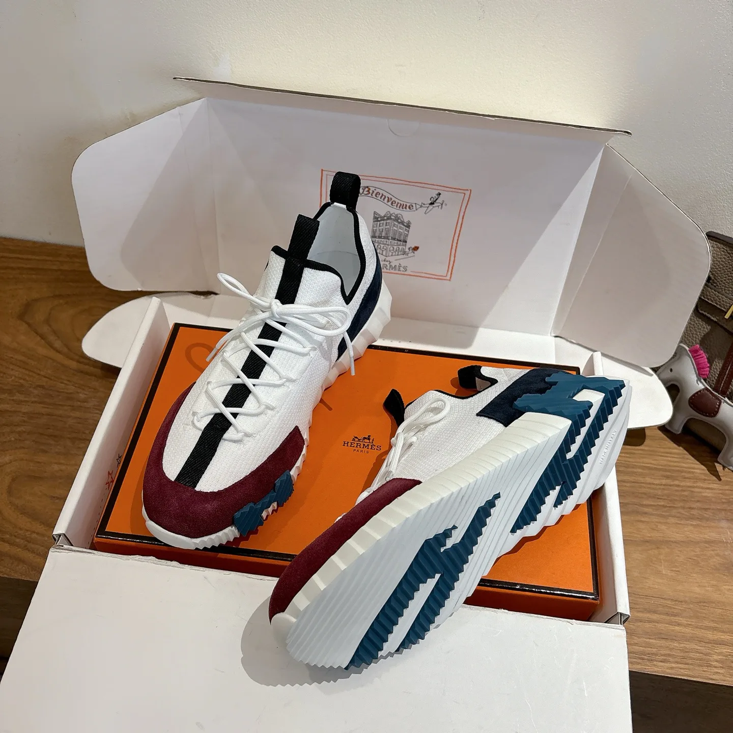 Кроссовки Женские Hermes 689358