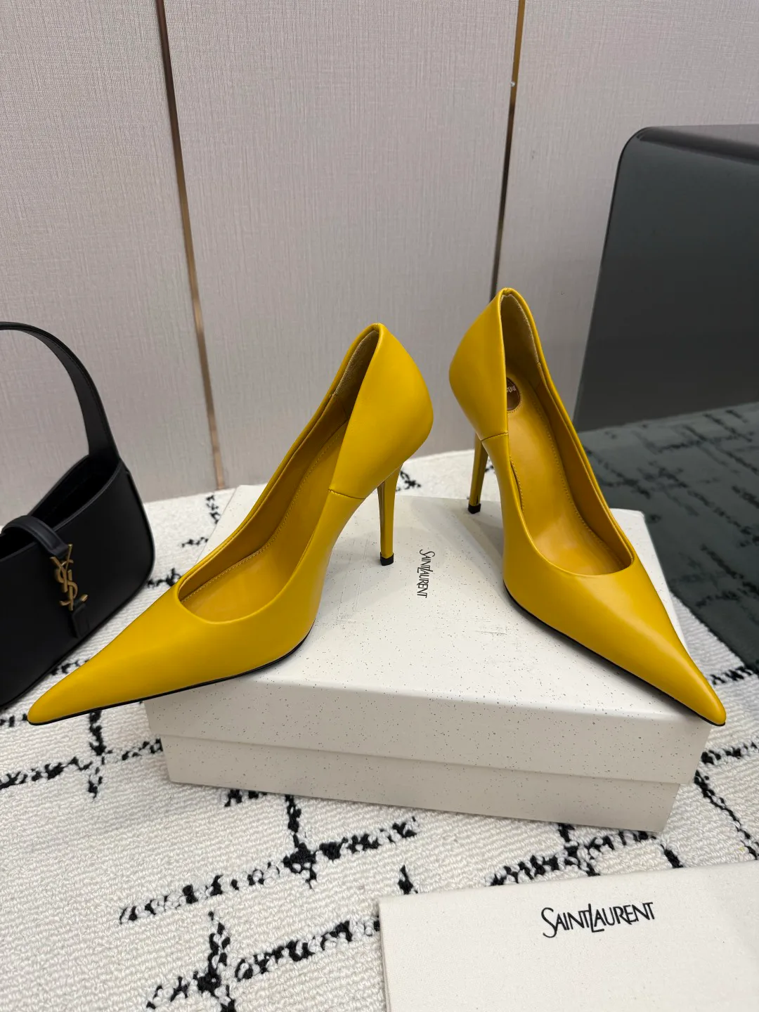 Туфли Женские Saint Laurent 18237752