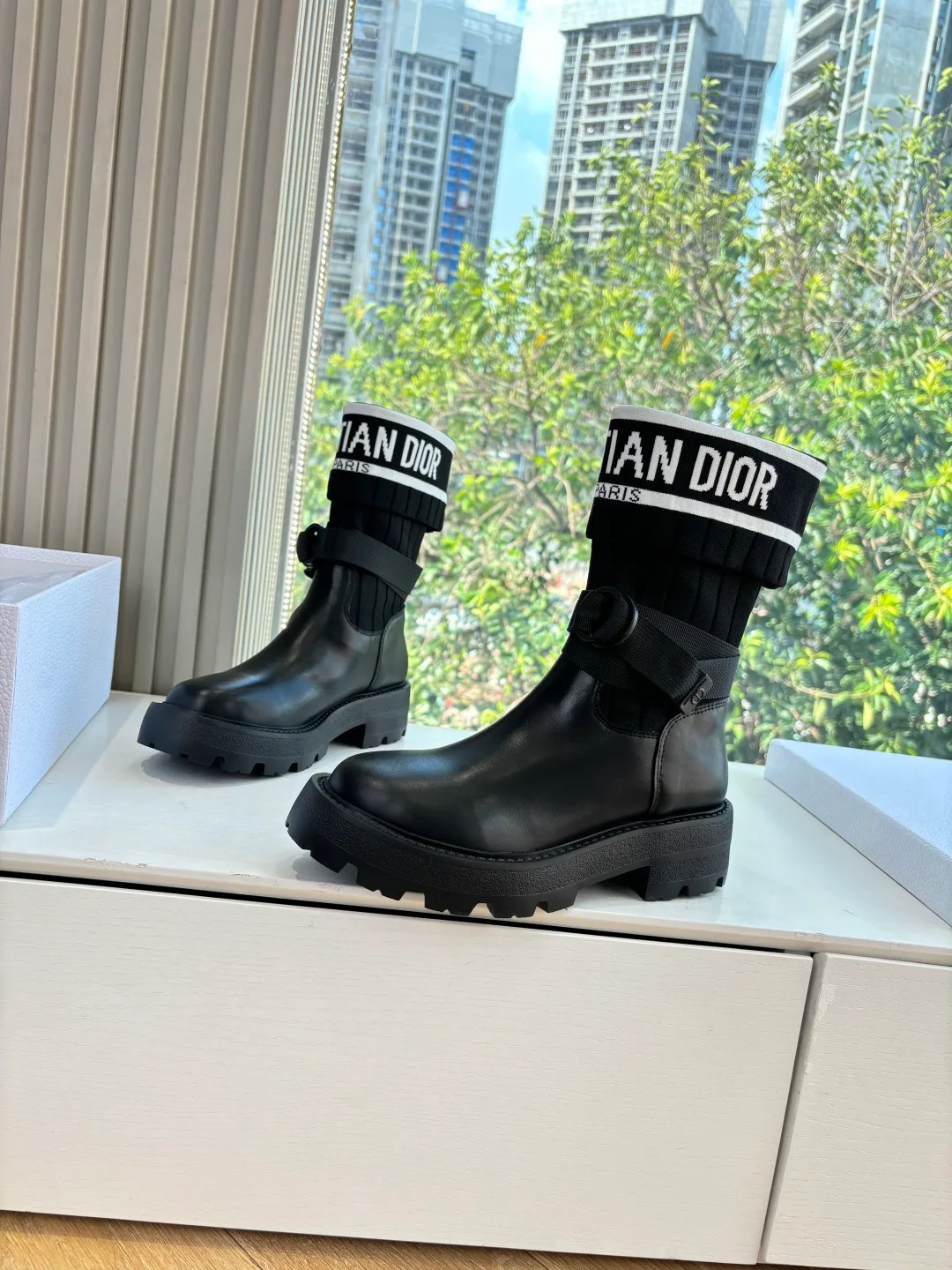 Ботинки Женские Christian Dior 814387
