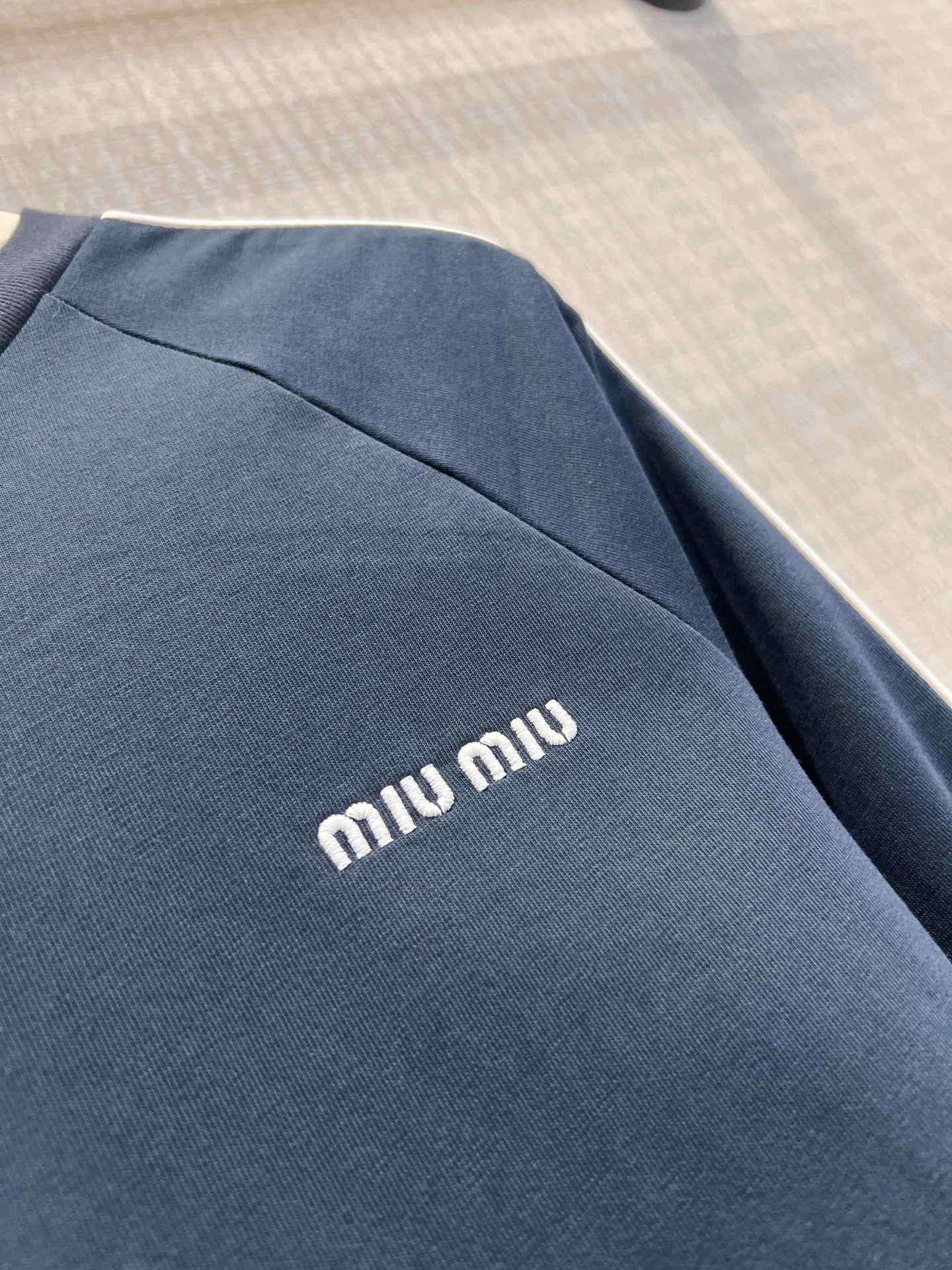 Футболки Женские Miu Miu 10999876