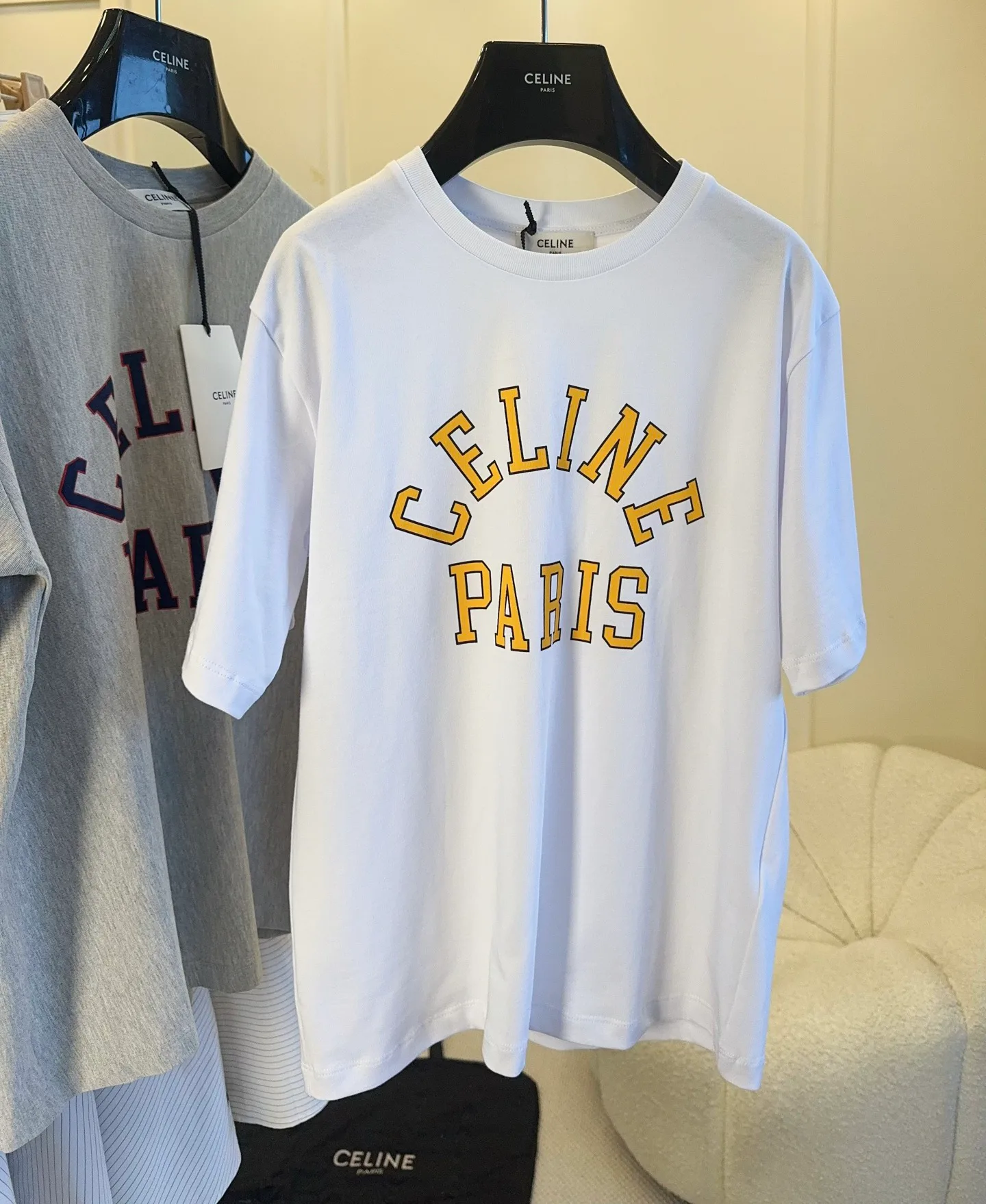 Футболки Женские Celine 17606828
