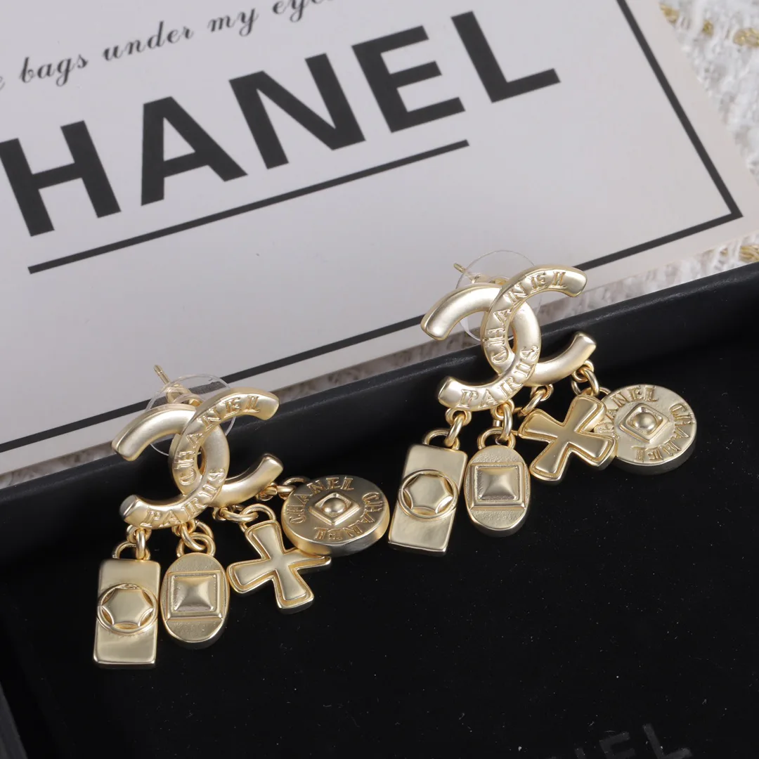 Бижутерия Chanel 107403