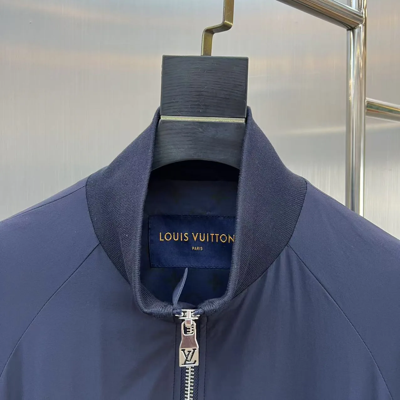 Куртки И Пуховики Мужские Louis Vuitton 12730160