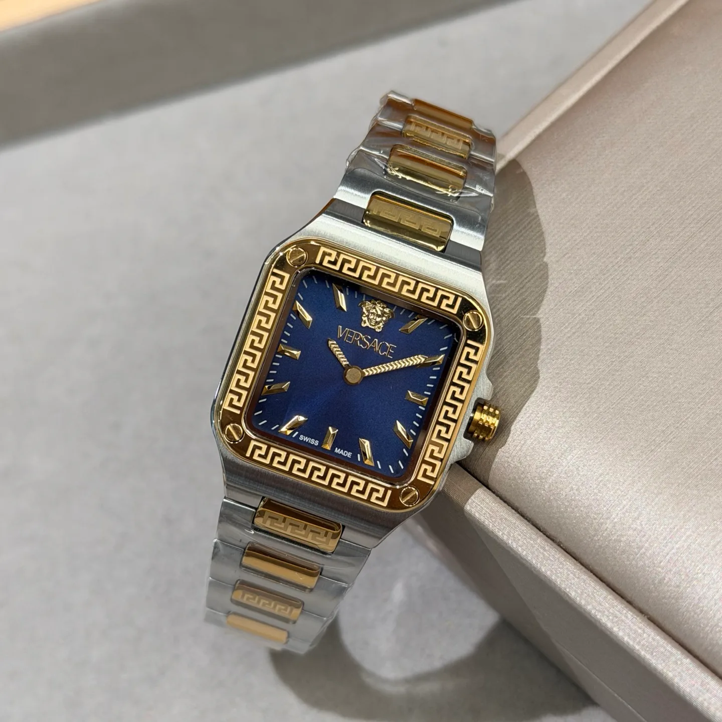 Часы Женские Versace 17813610