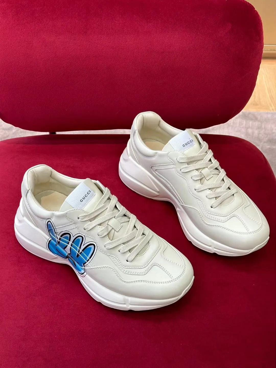 Кроссовки Женские Gucci 5120047