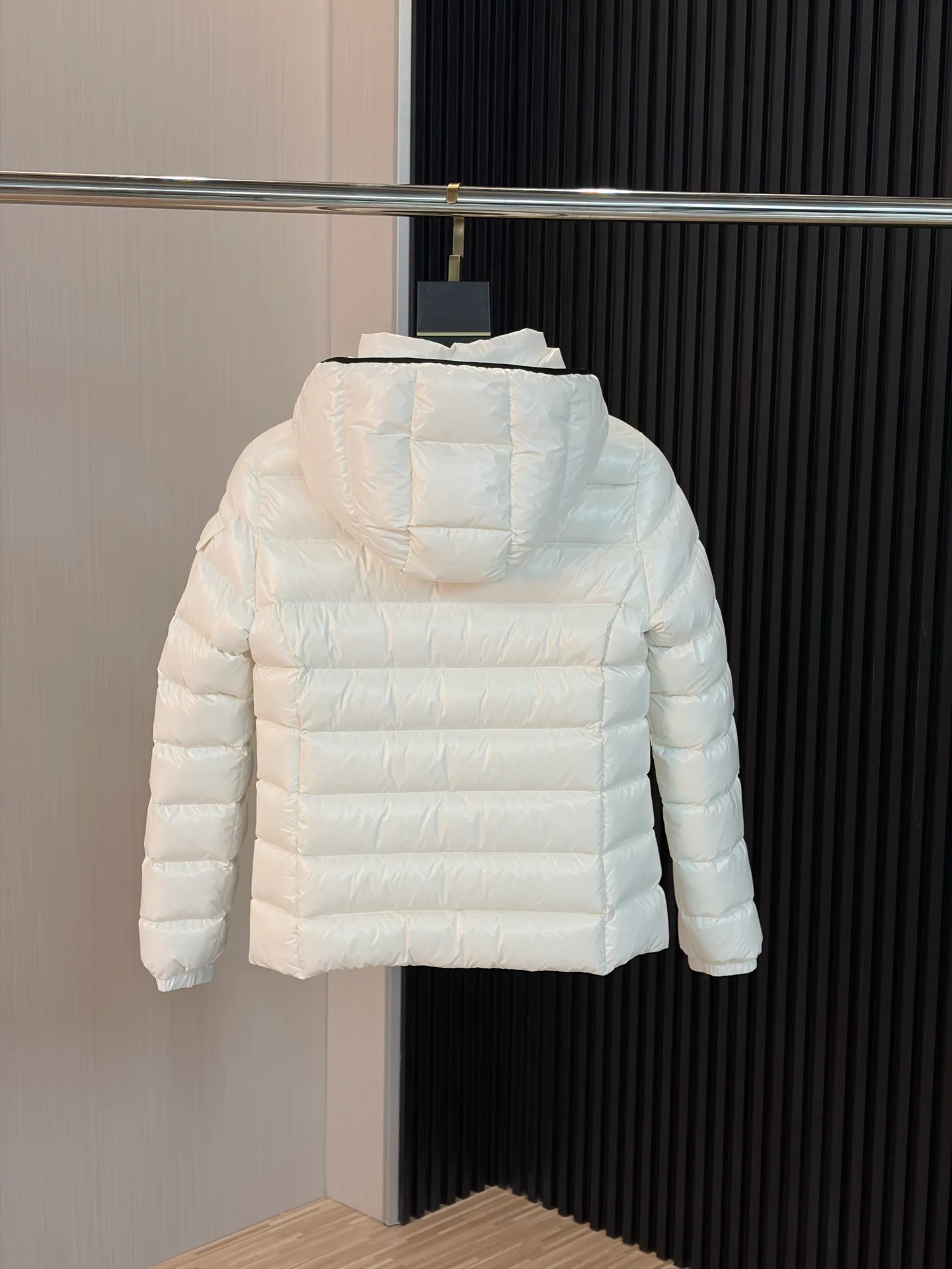 Куртки И Пуховики Женские Moncler 17927268