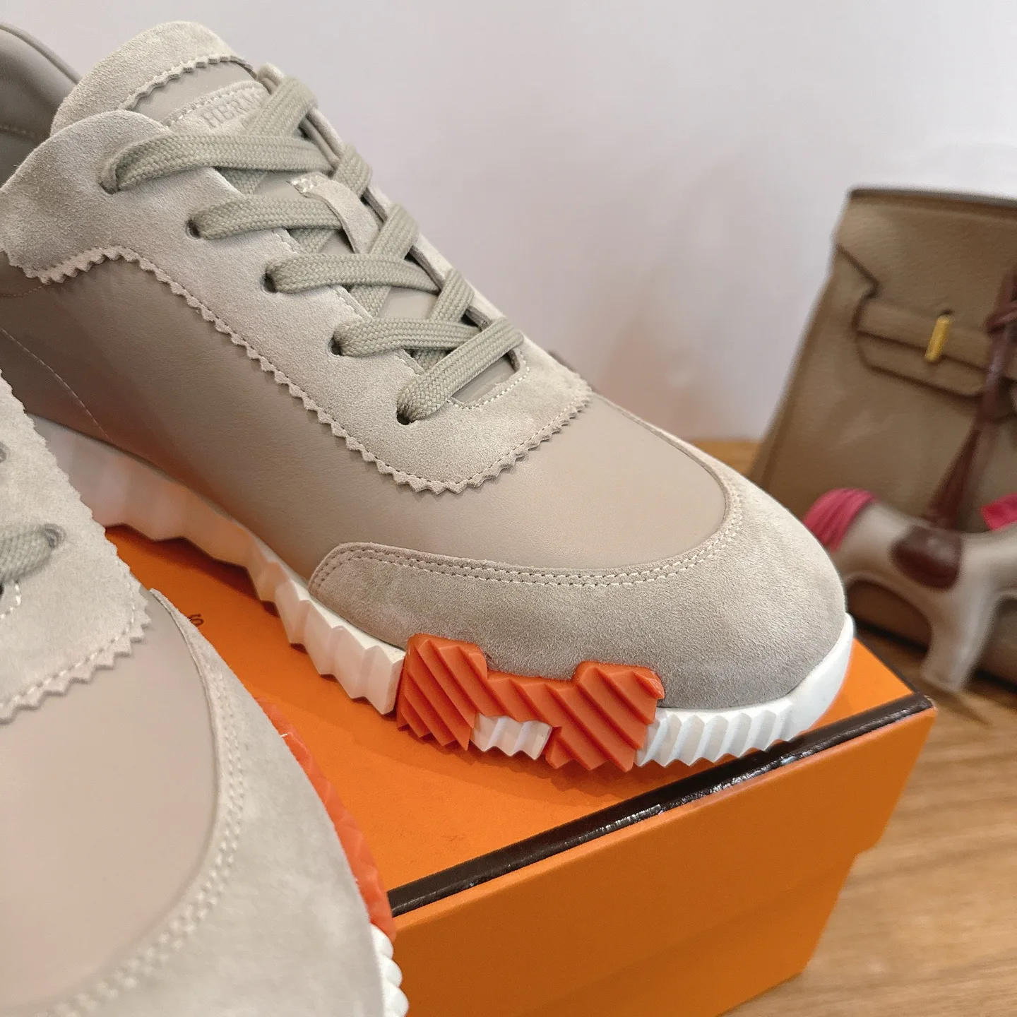 Кроссовки Женские Hermes 9915005