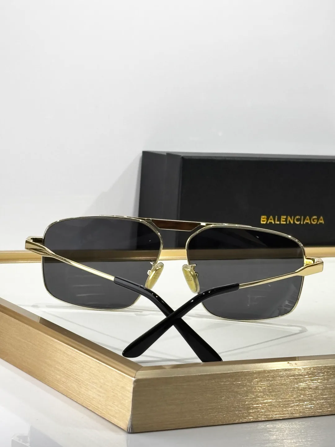 Очки Balenciaga 18239248