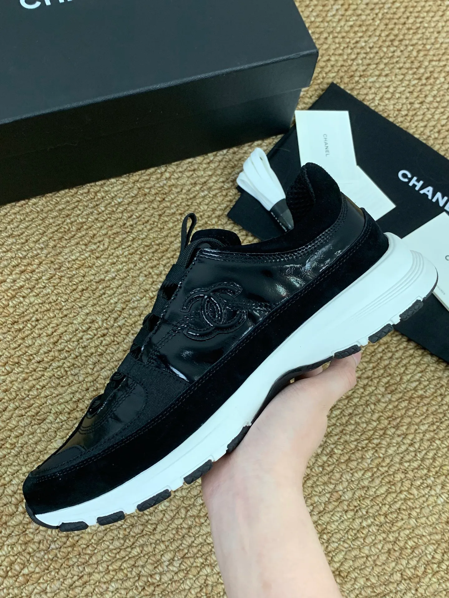 Кроссовки Женские Chanel 17545241