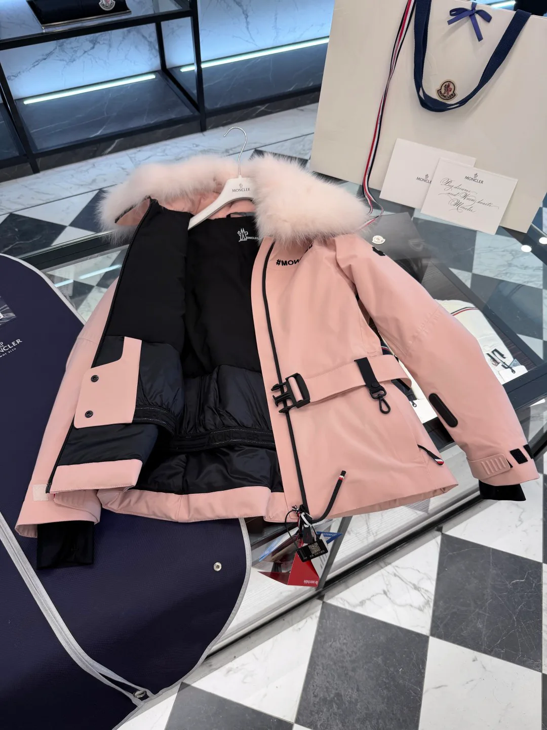 Куртки И Пуховики Женские Moncler 18725282