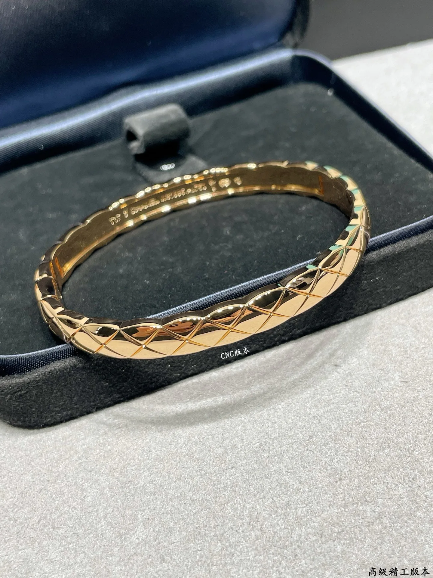 Бижутерия Chanel 17799011