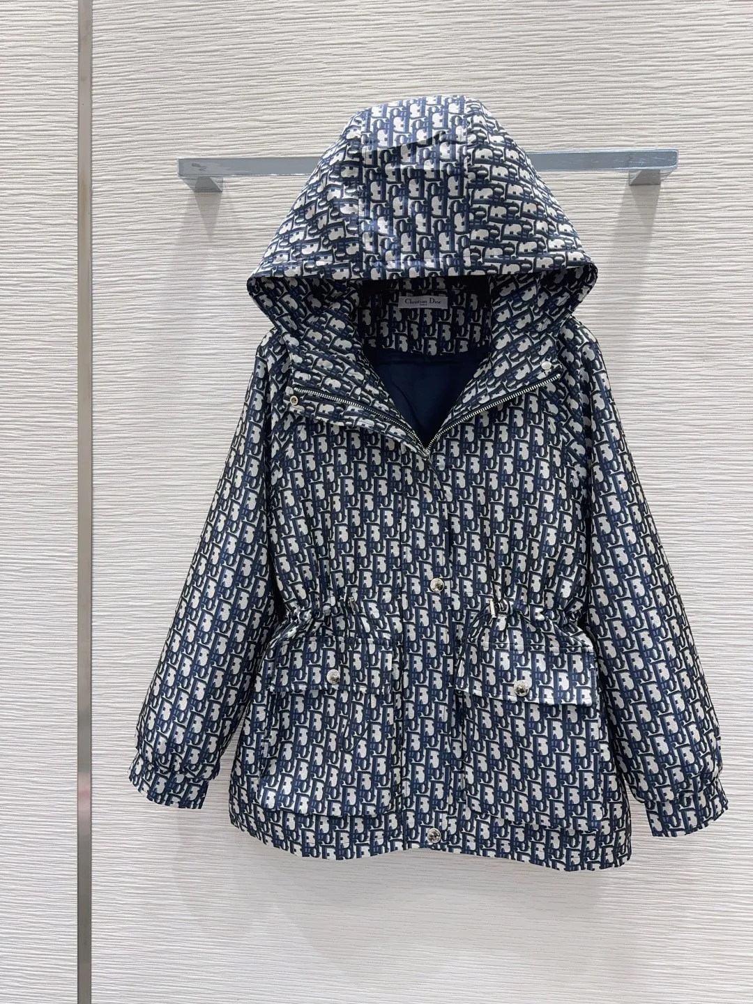 Куртки И Пуховики Женские Christian Dior 181659
